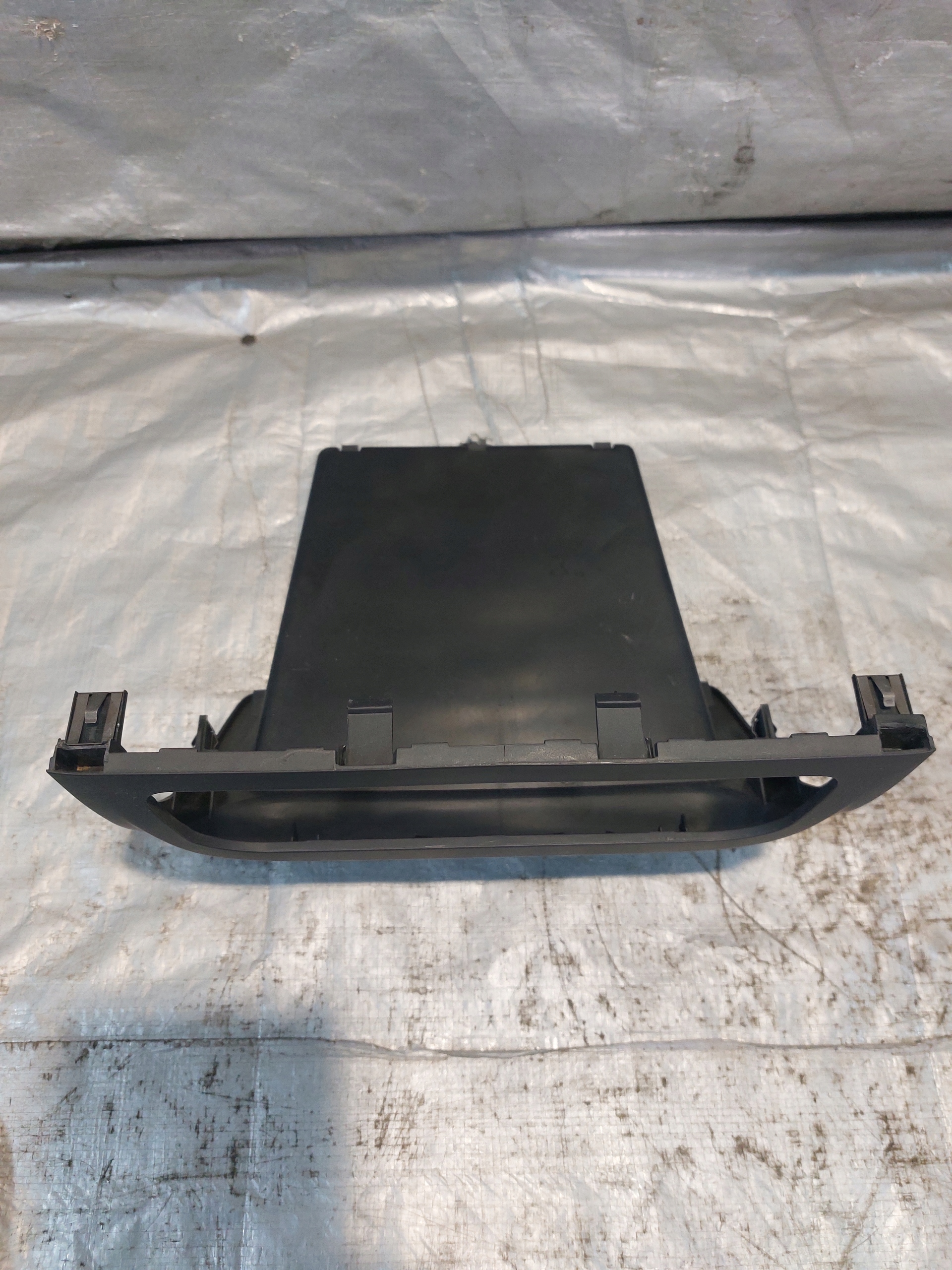 frame passenger compartment consoles VW TIGUAN and