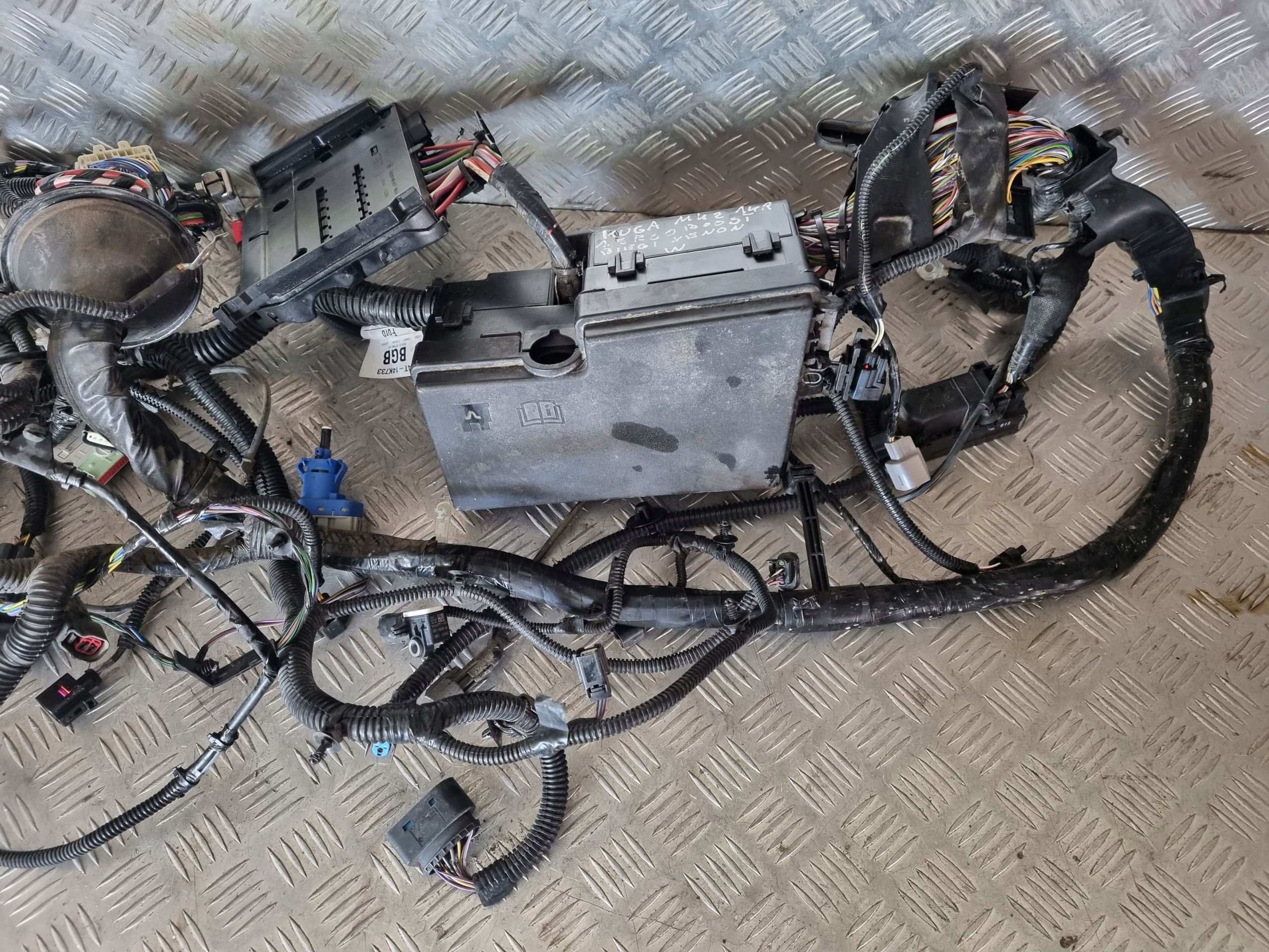 FORD KUGA MK2 16 r 1.5 проводка коса