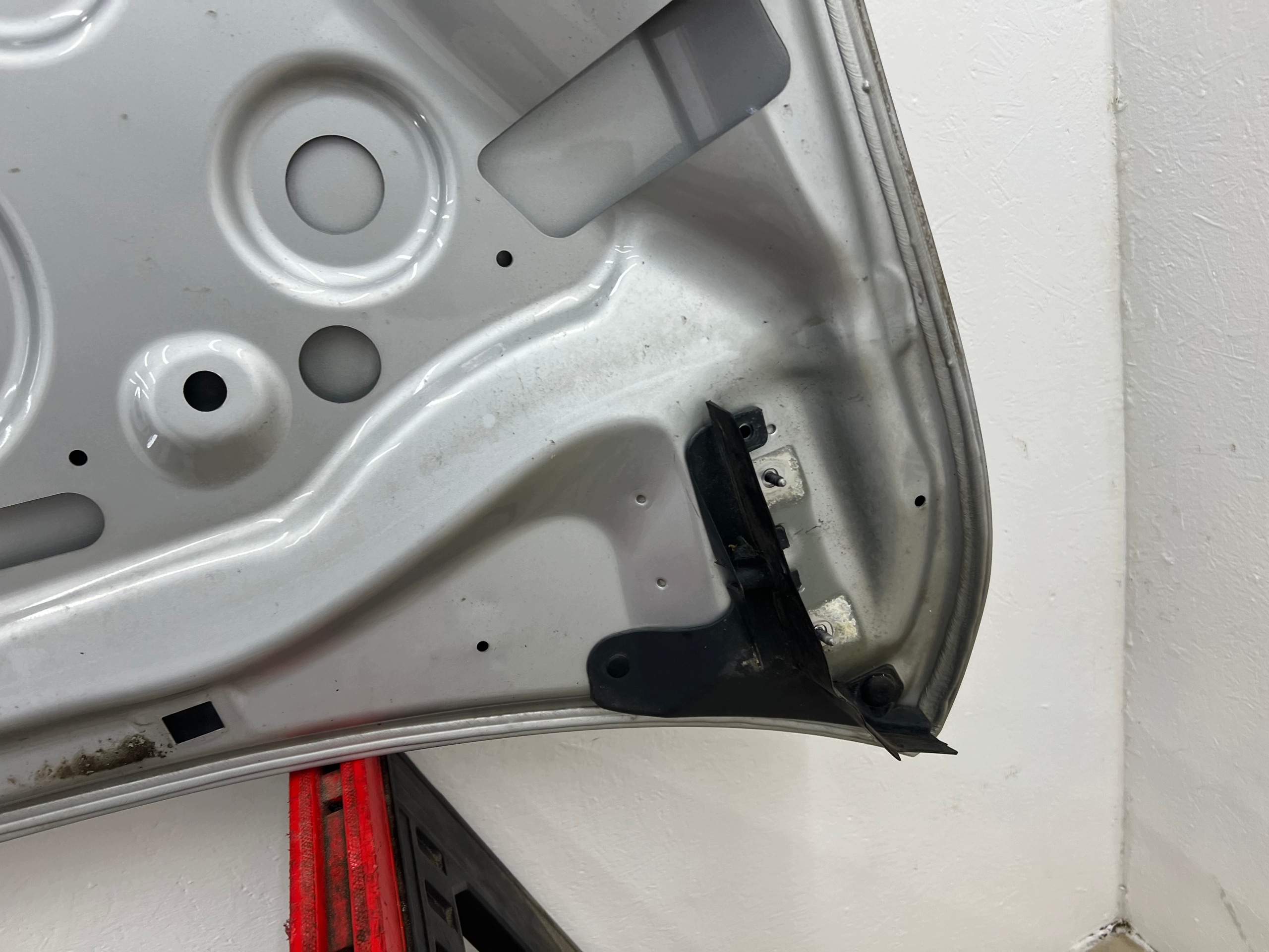 MERCEDES B-class W246 bonnet KOMPLETA paint 761 W colour original paint