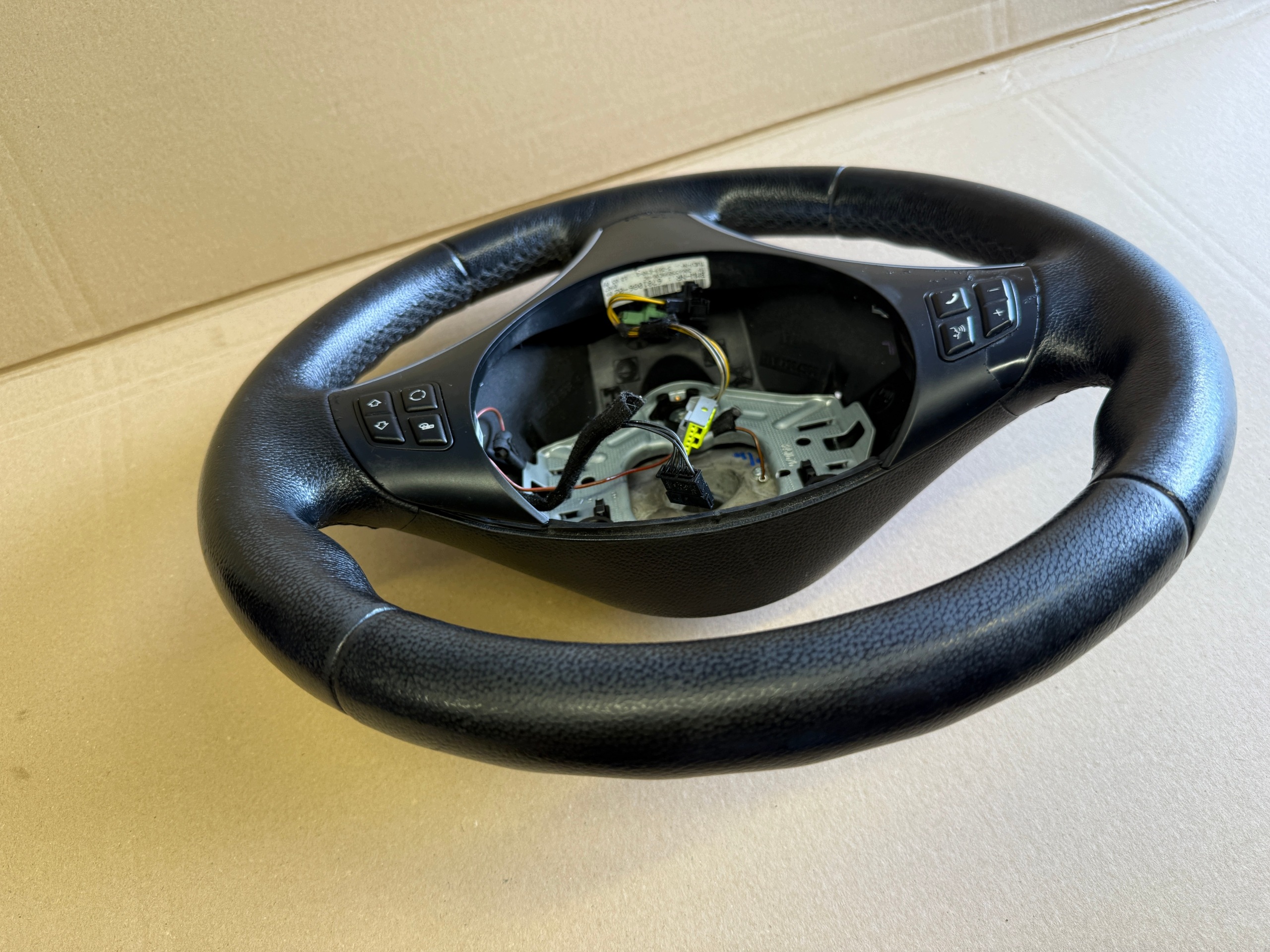 BMW E81 E87 LIFT LCI lenkrad MULTIFUNKCJA Leder 6781086