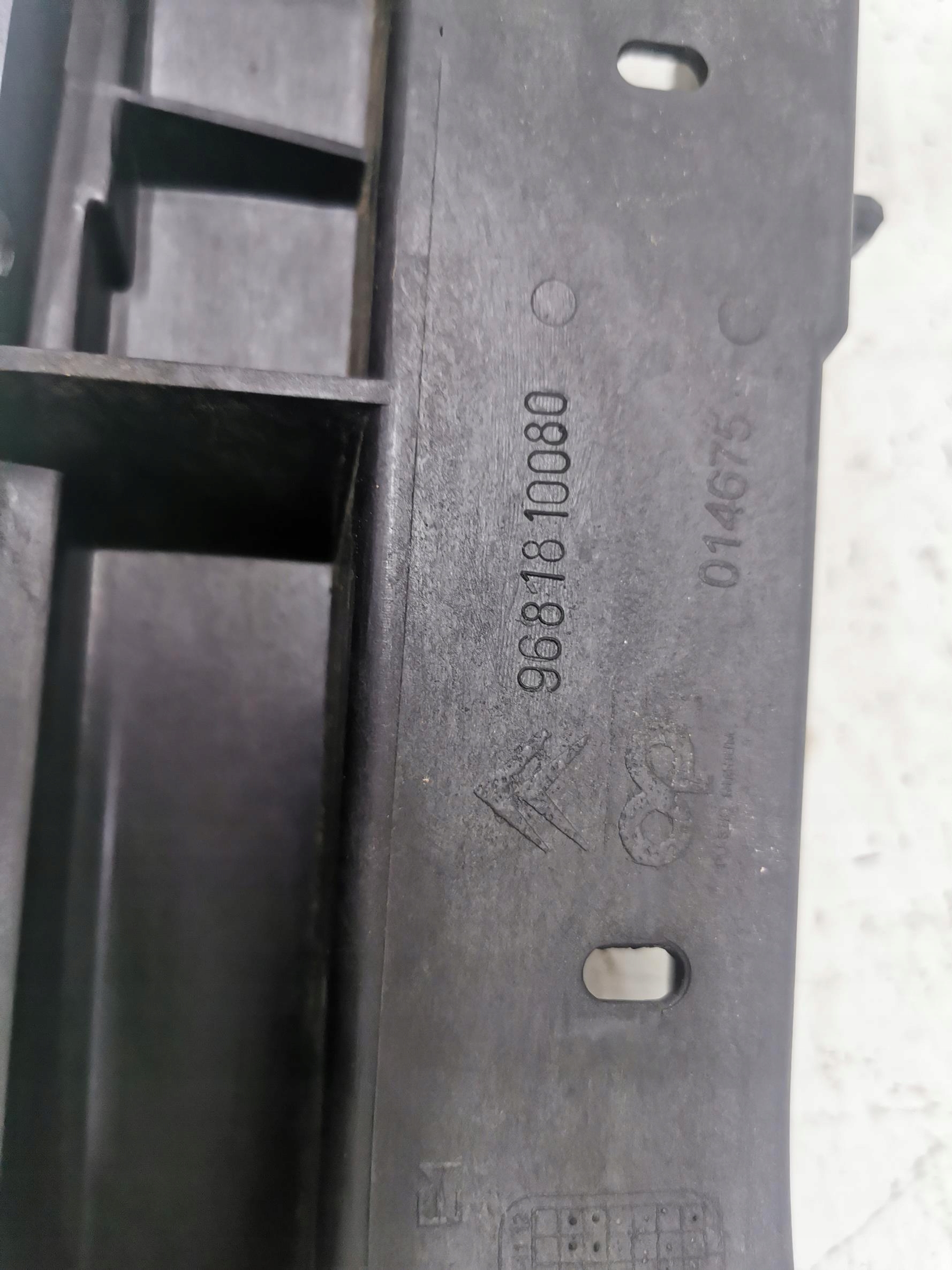 support panel for radiators pillar CITROEN C3 PICASSO LIFT EU