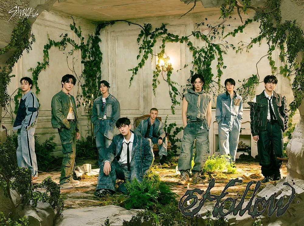 Album Stray Kids Hollow - Niska cena na Allegro