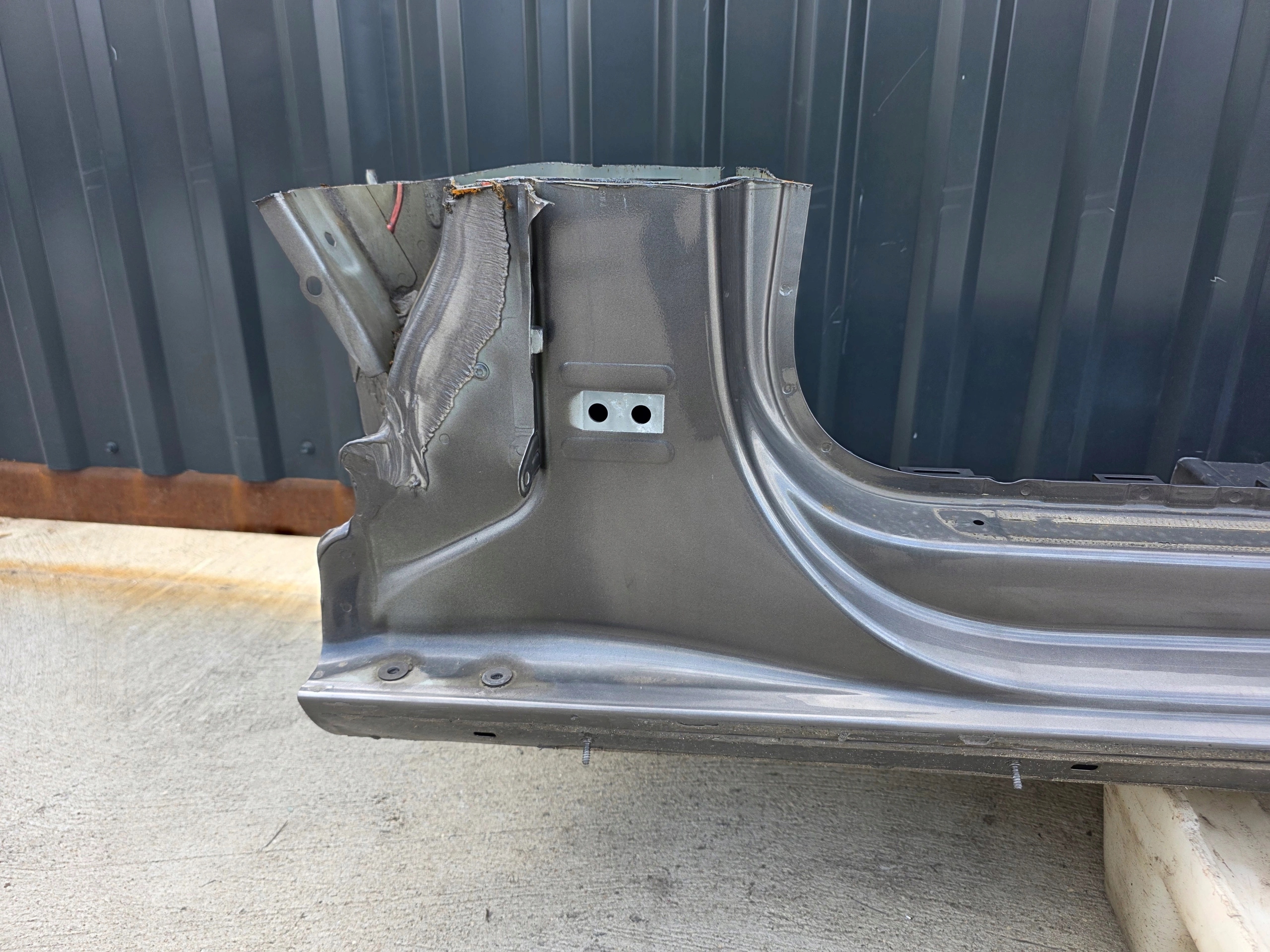 quarter threshold left AUDI A4 B9 LIFT ALLROAD original !
