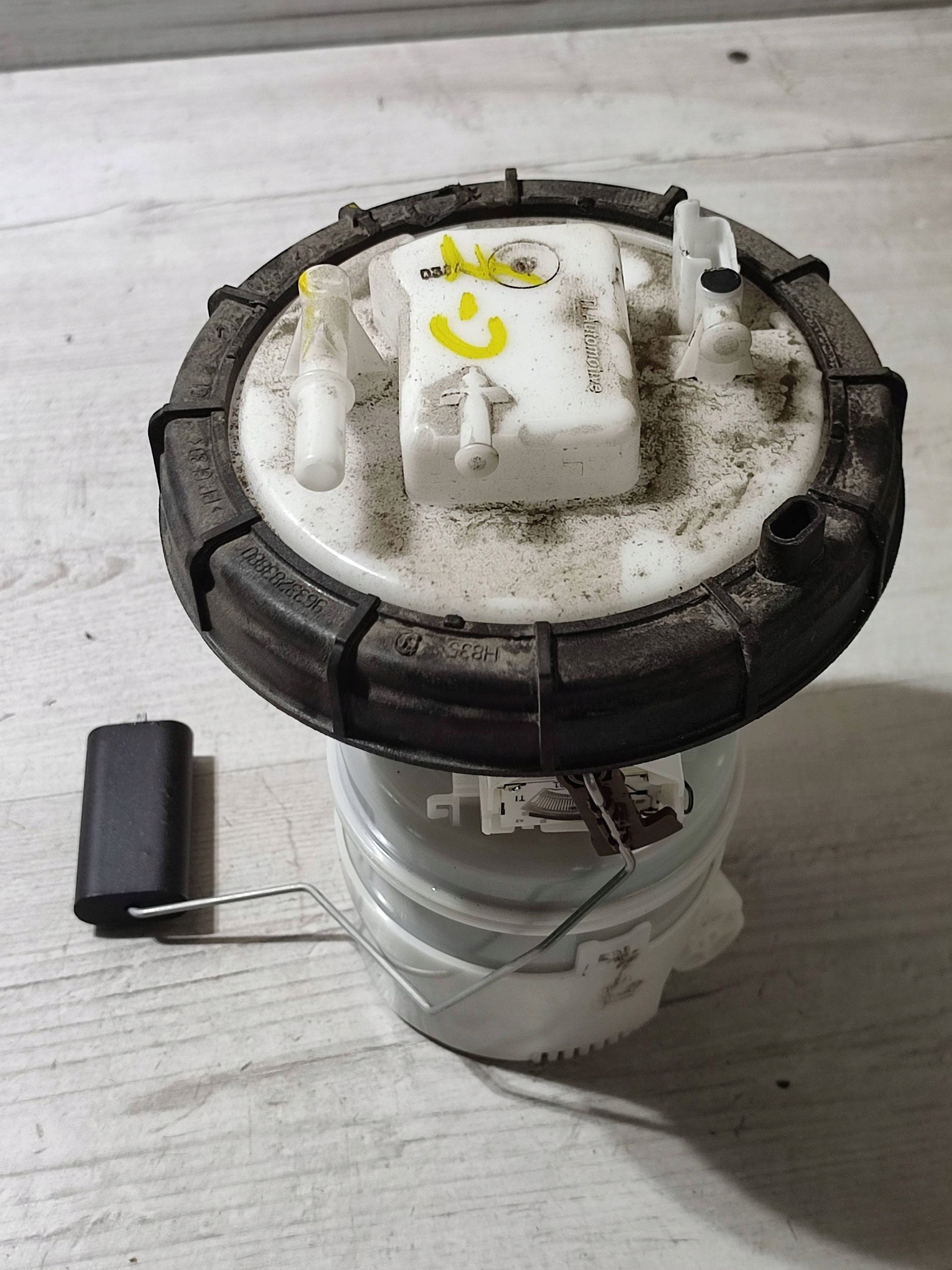 Opel Corsa F 2020 feed pump