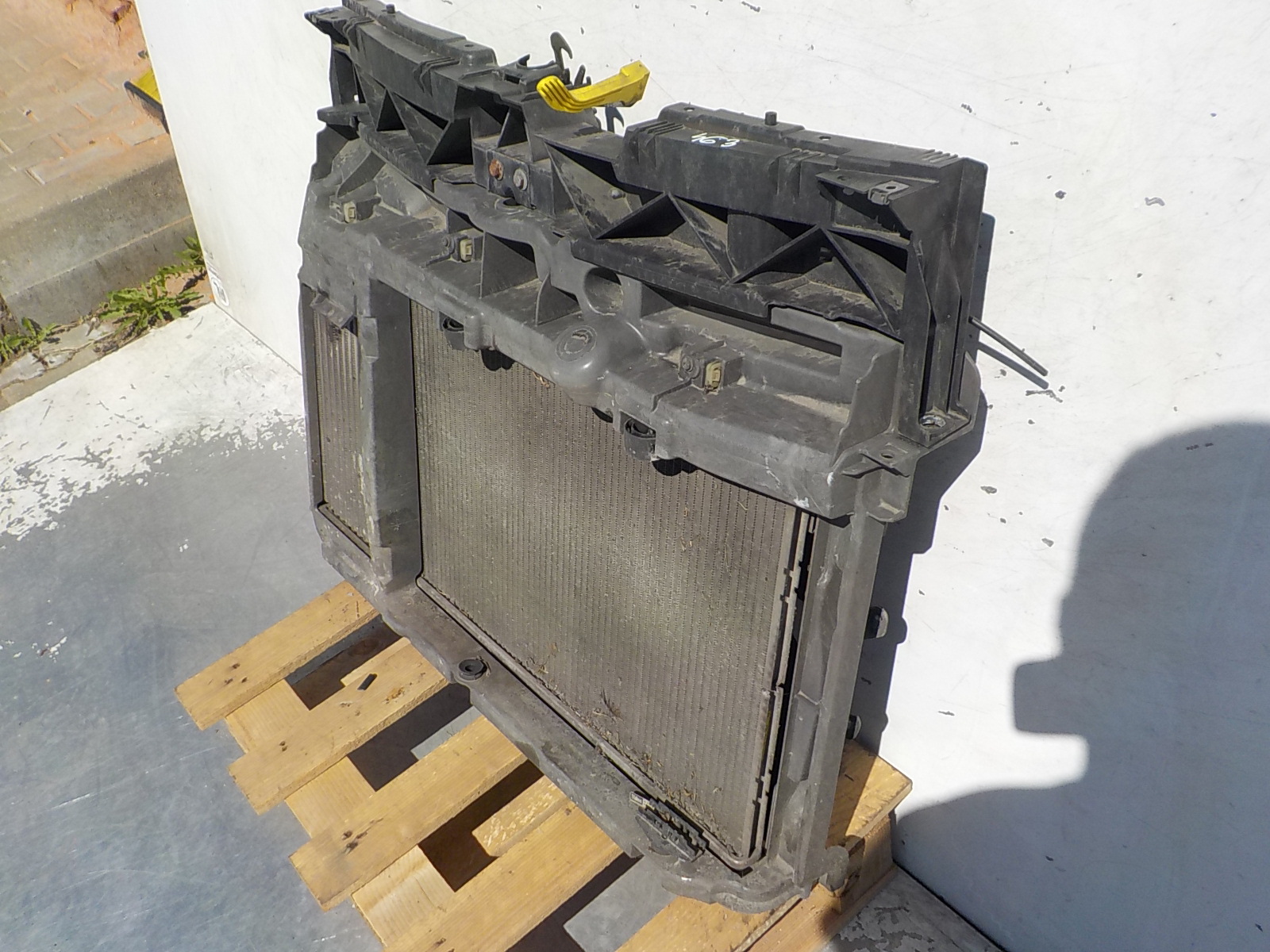 463 CITROEN C3 PICASSO 1.6 HDI support panel for radiators pillar iron