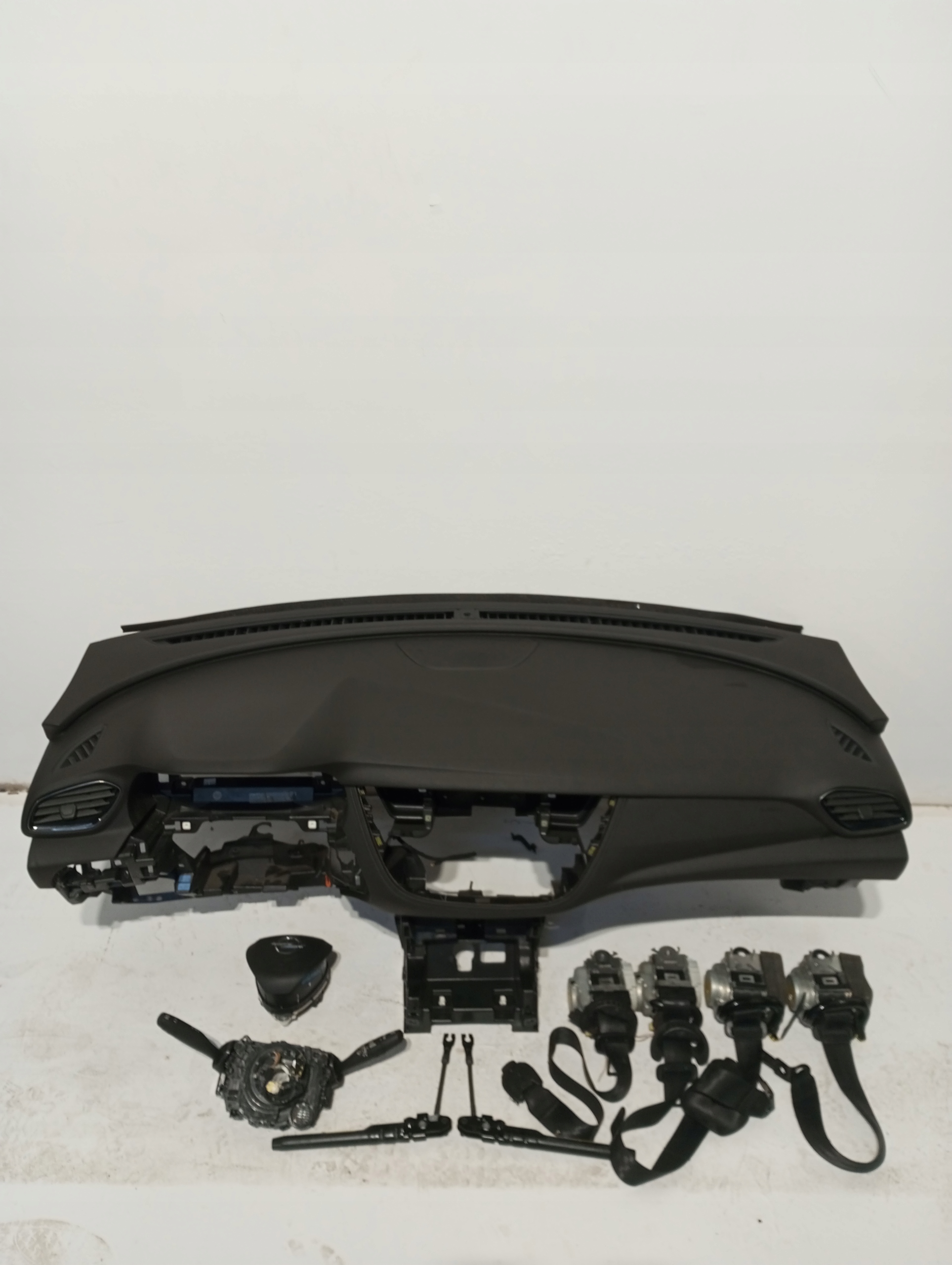 dashboard OPEL GRANDLAND X
