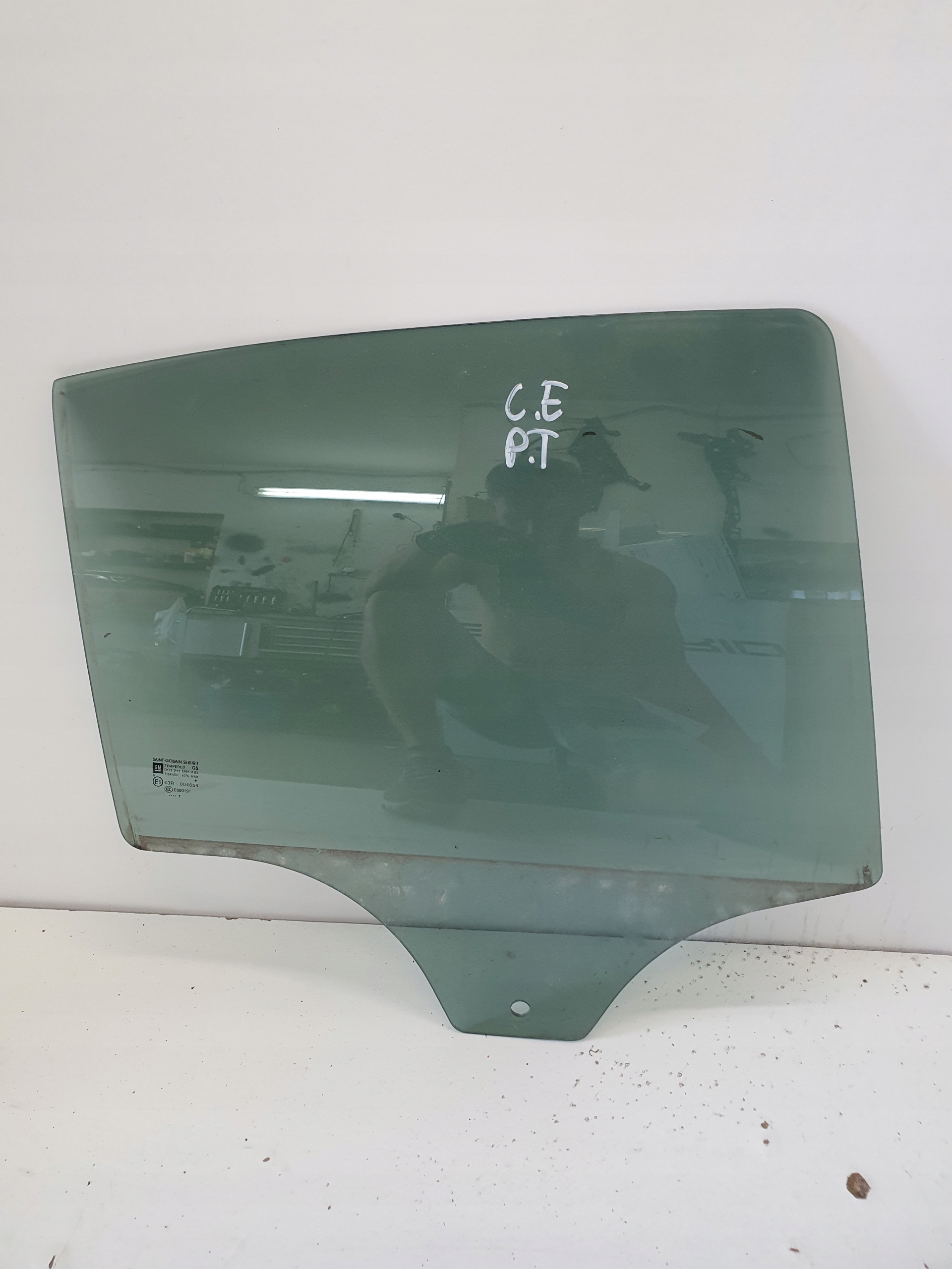 OPEL CORSA E window door right rear part right rear 17