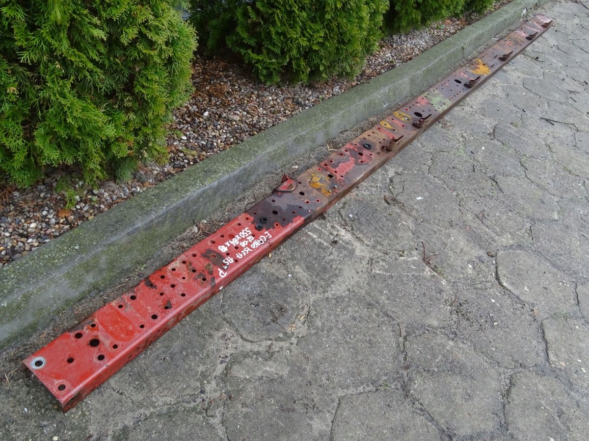 IVECO EUROCARGO 02 08 RAMA PRAWA BOK 550x18 130 Car type Trucks