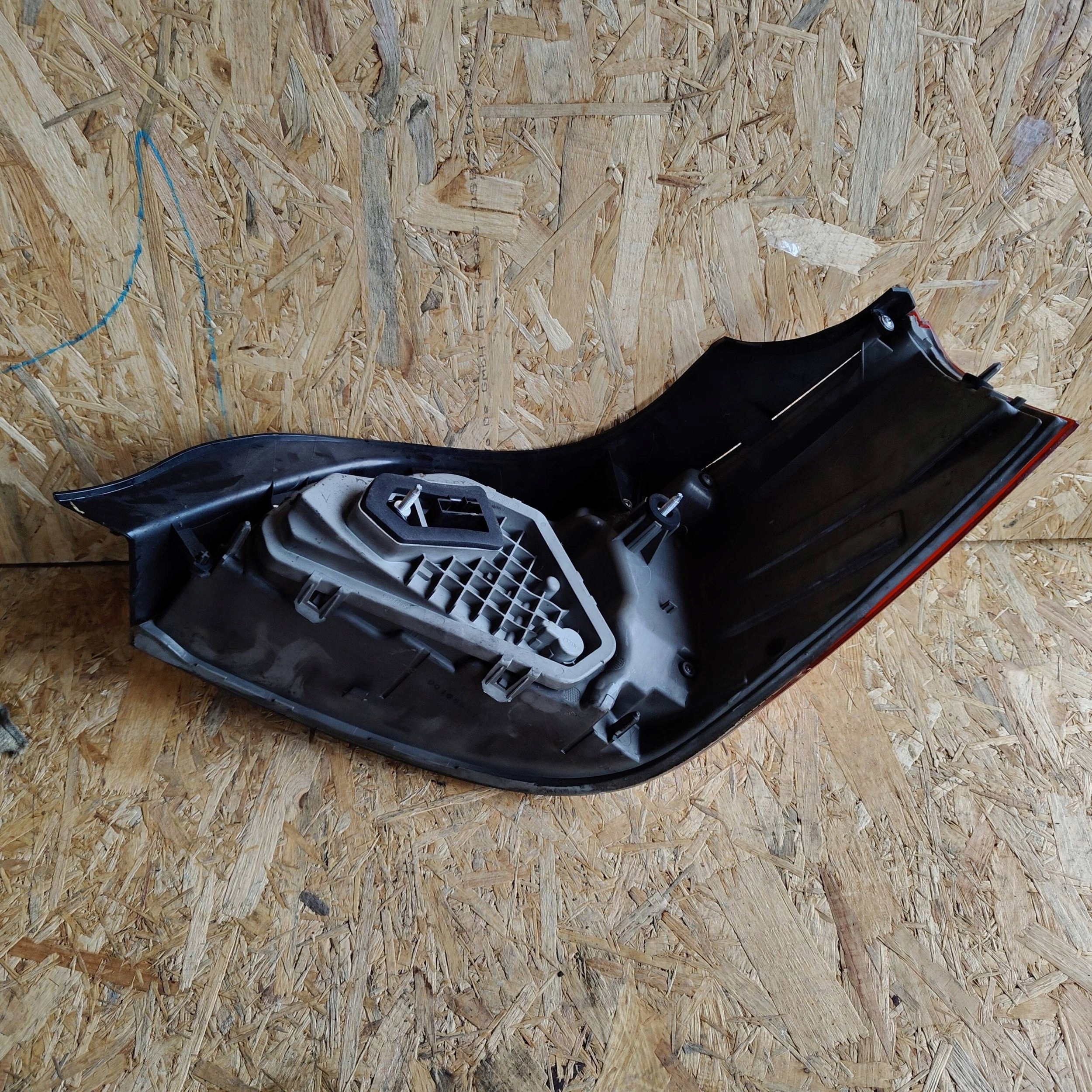 light rear rear part side left Peugeot 508