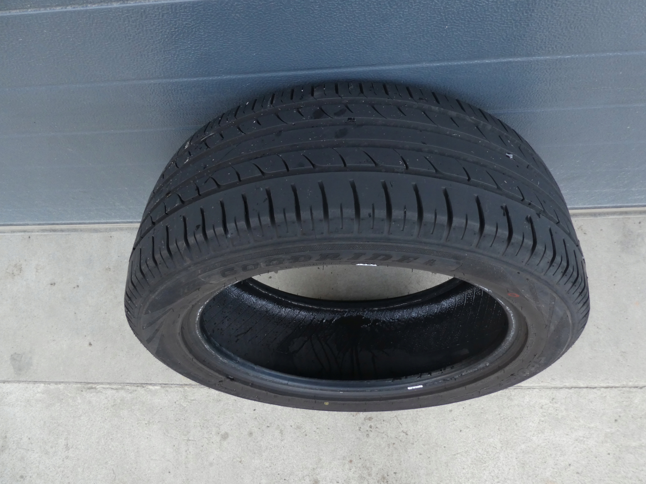 1X guma Goodride 235/50/18 2020R