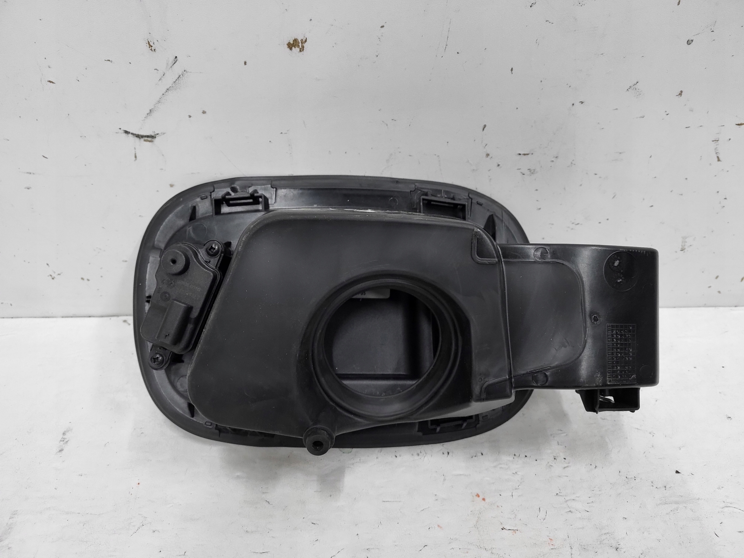 WLEW PALIWA ALFA ROMEO STELVIO 50566988 Producent części Alfa Romeo OE