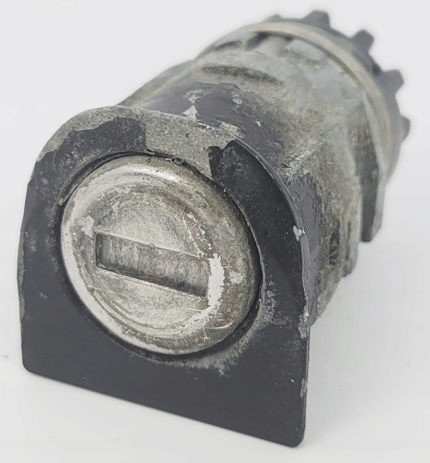 AUDI A6 C6 lock cylinder of a lock left front 4F0837063 EUROPA