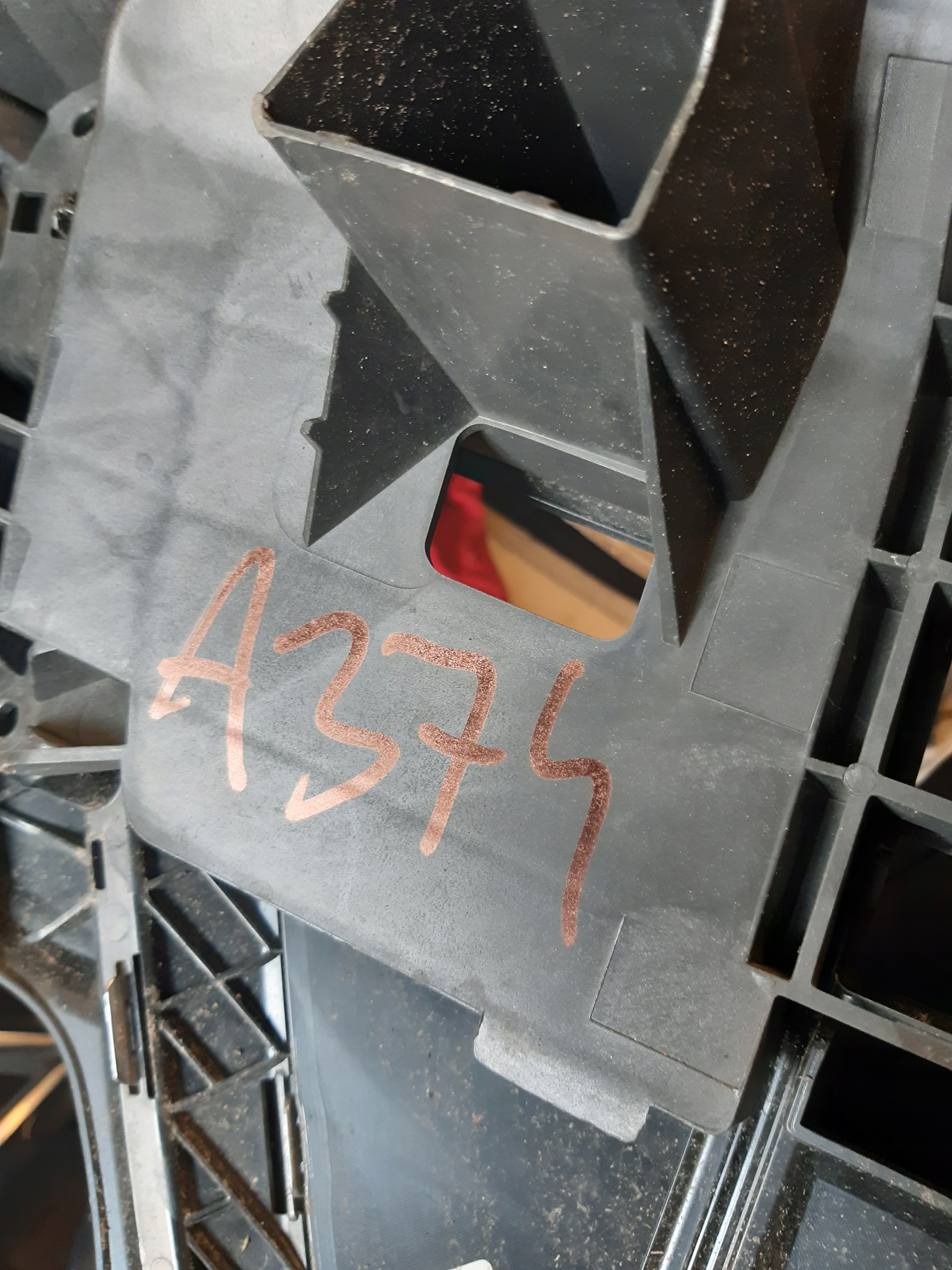Audi Q3 Kühlergrill FRONTGRILL Kühlergitter 83A853651 - Thumbnail 9
