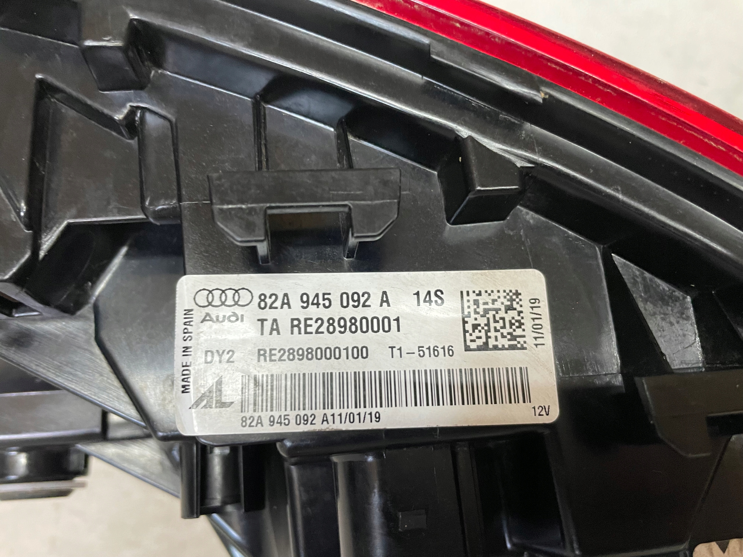 Audi OE 82A945092A фонарь led