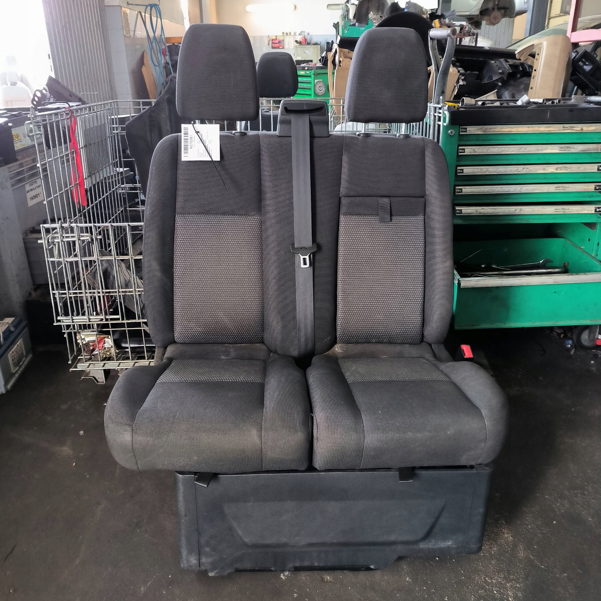 sitz vorne FORD TRANSIT MK8