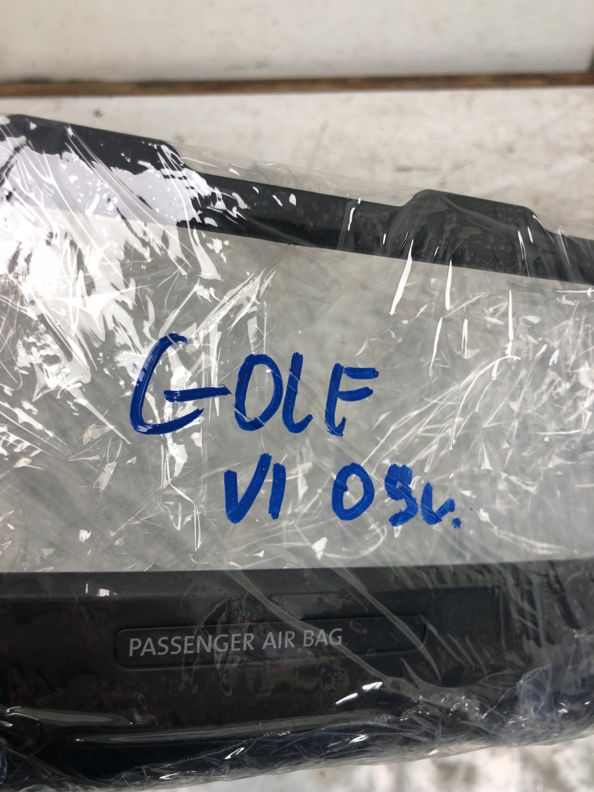 RÁM PANELU klimatizaci VW GOLF VI 5K0858071M