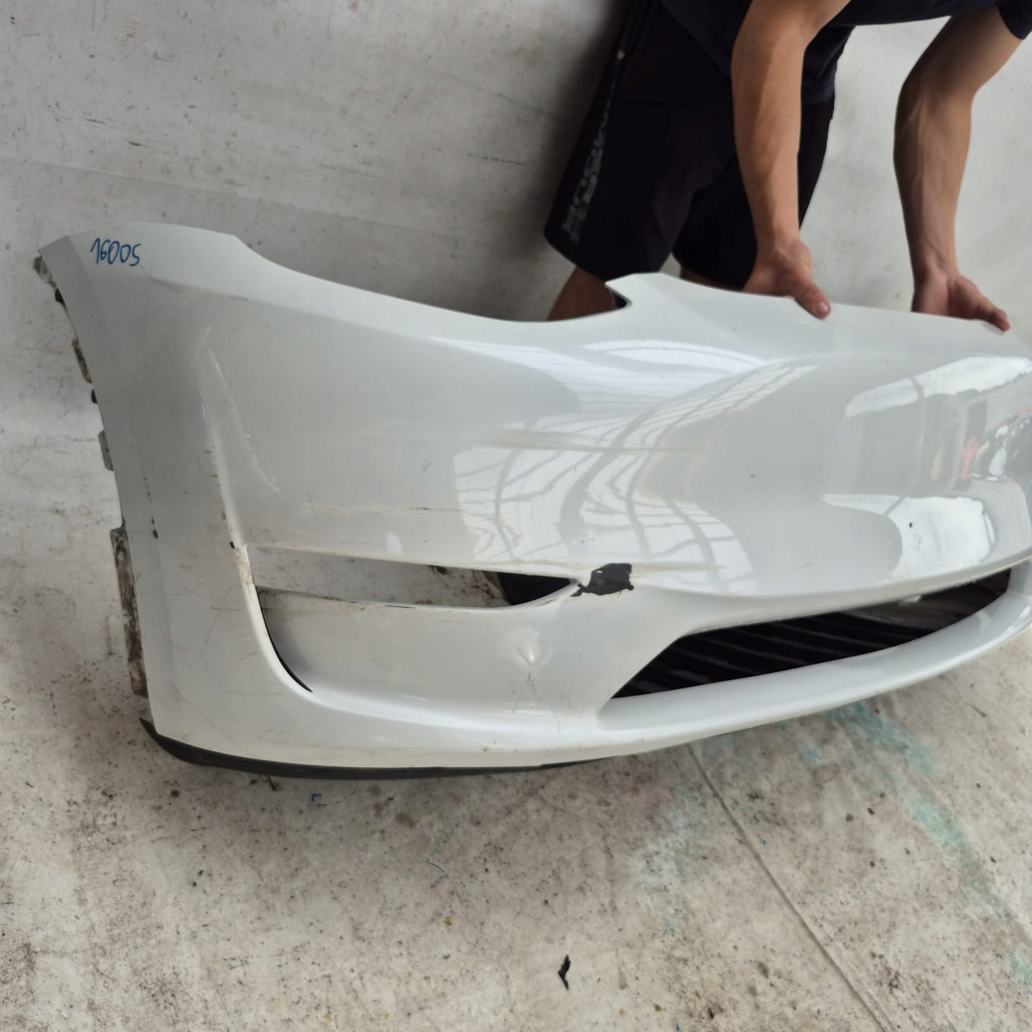 TESLA MODEL Y 20-25 bumper front front cover