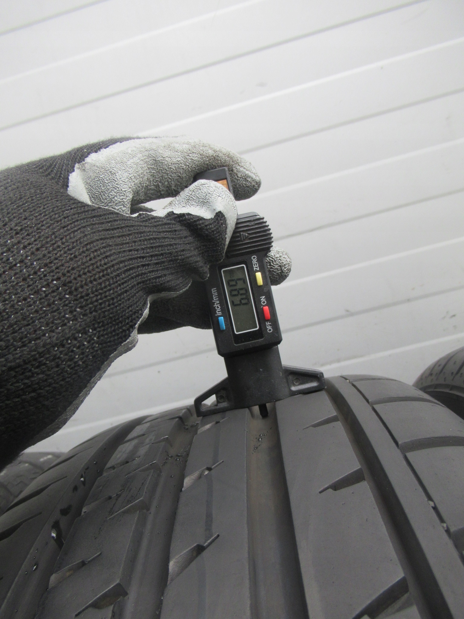 ALU+OPONY LATO R17 RENAULT TWINGO RS,CLIO 3,MODUS Wzór wieloramienne