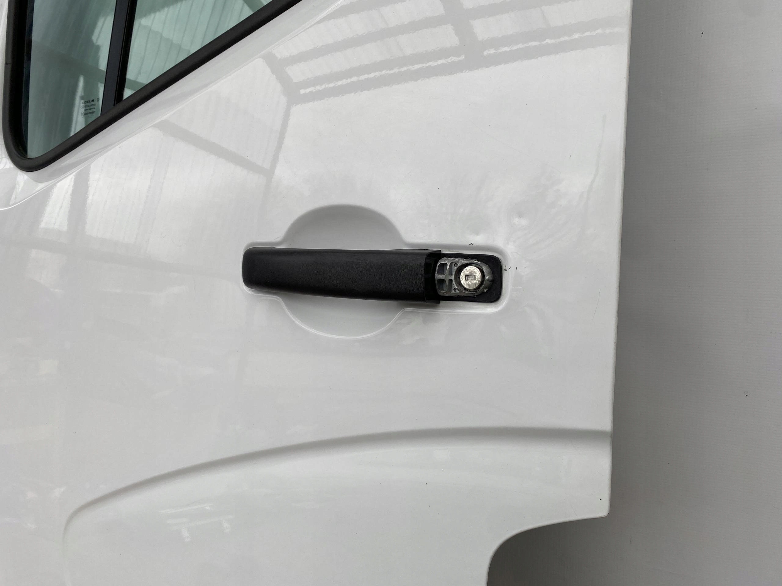 MASTER 3 MOVANO B NV400 10- door left front front BIALE DO ZALOZENIA