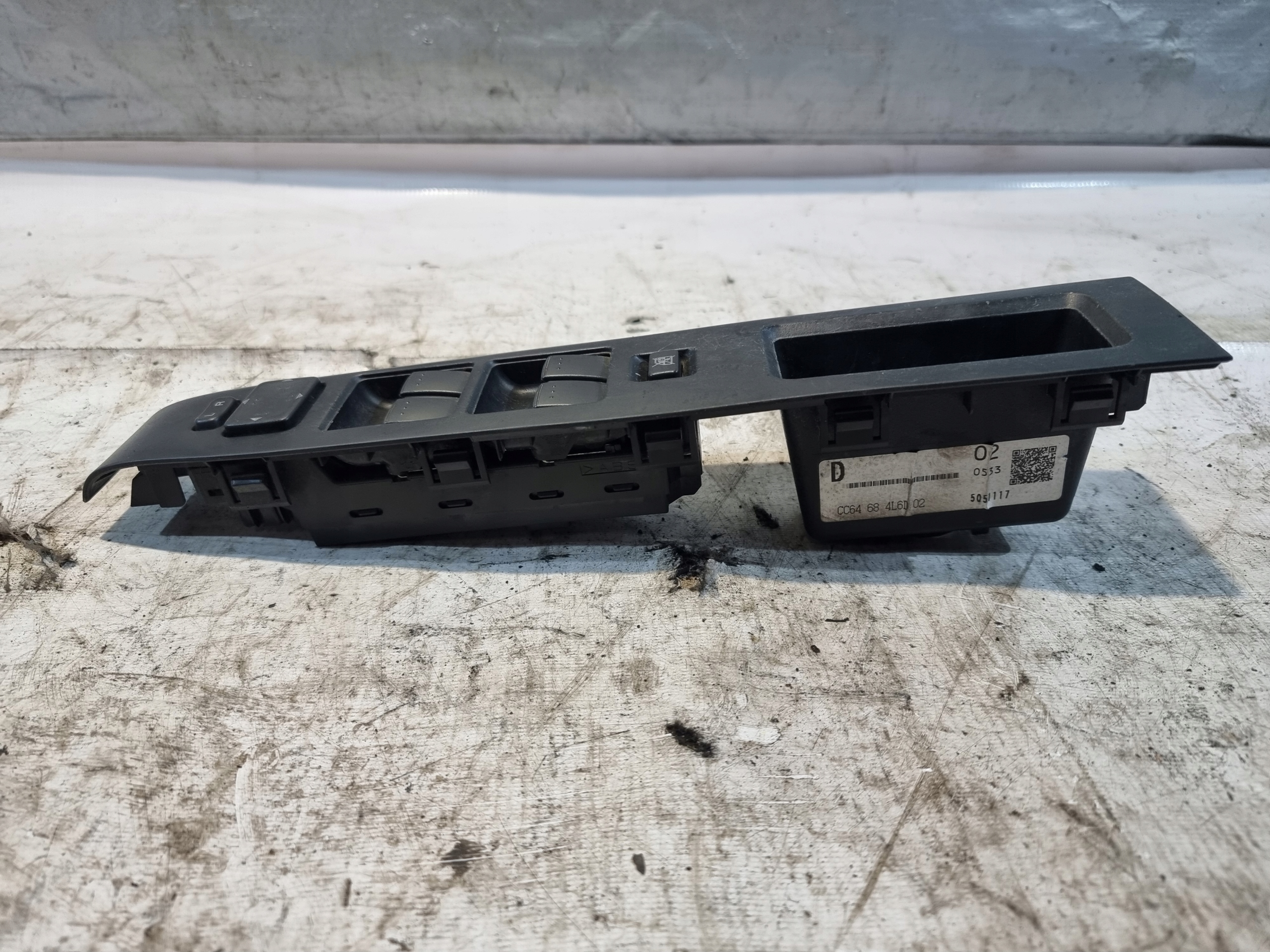 switch PANEL of the window left front MAZDA 5 and CR 05r