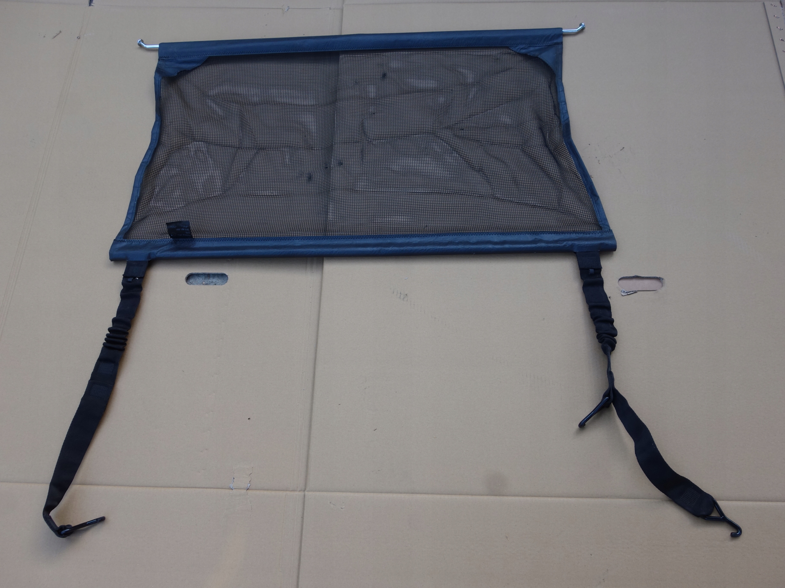 SIATKA BAGAŻNIAK ROLETA VW CADDY 2K