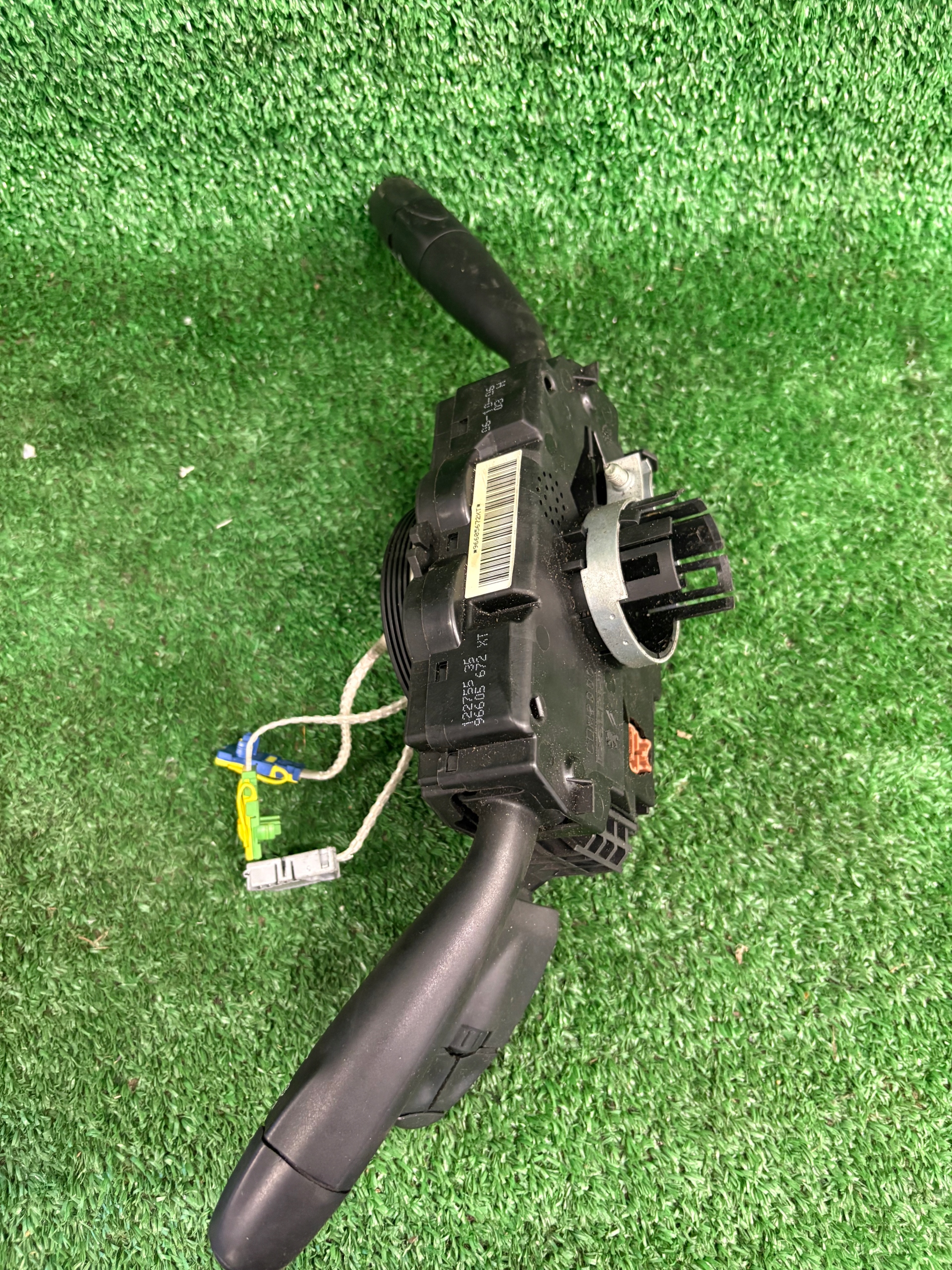 Commodo essuie glace PEUGEOT 206 96605672XT