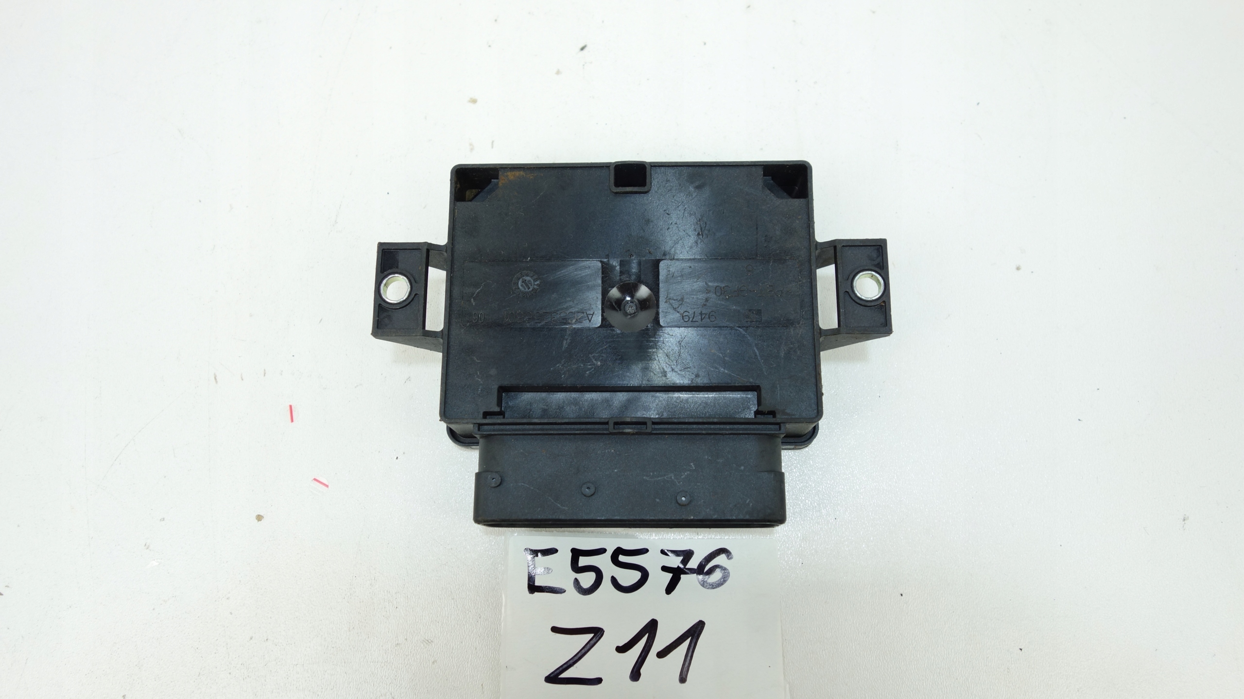 module control unit electric brake MERCEDES A W176 12-17 A2469003417