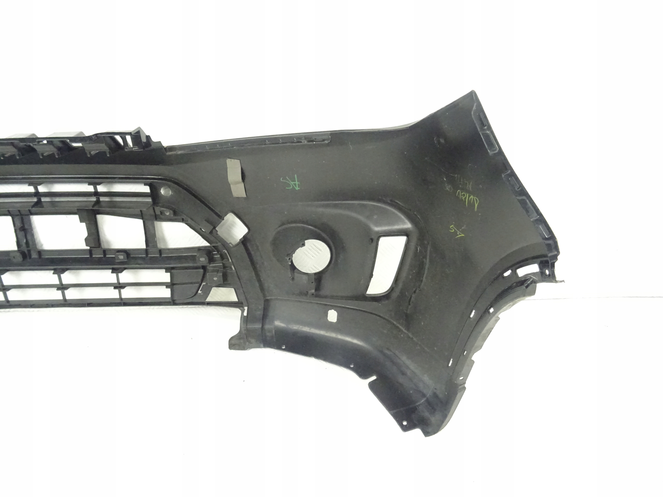 Suzuki Vitara II 2 15-18 bumper front