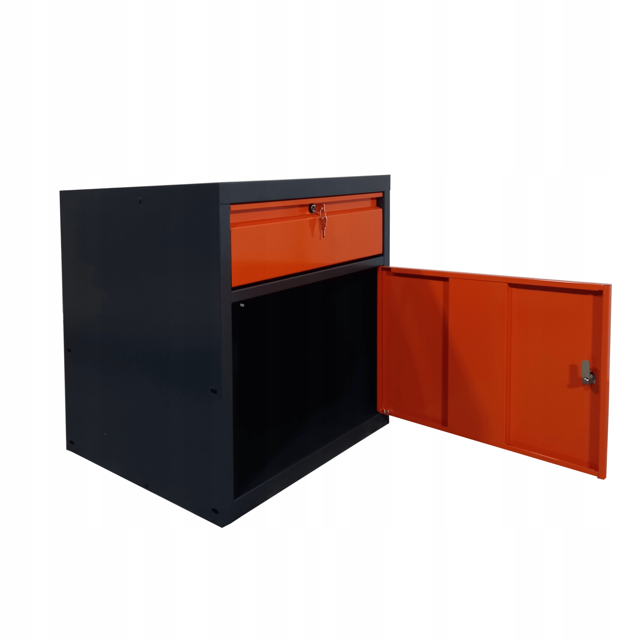 DUZY STOL WARSZTATOWY P 2130 Roboczy Narzedziowy Producent code P 2130