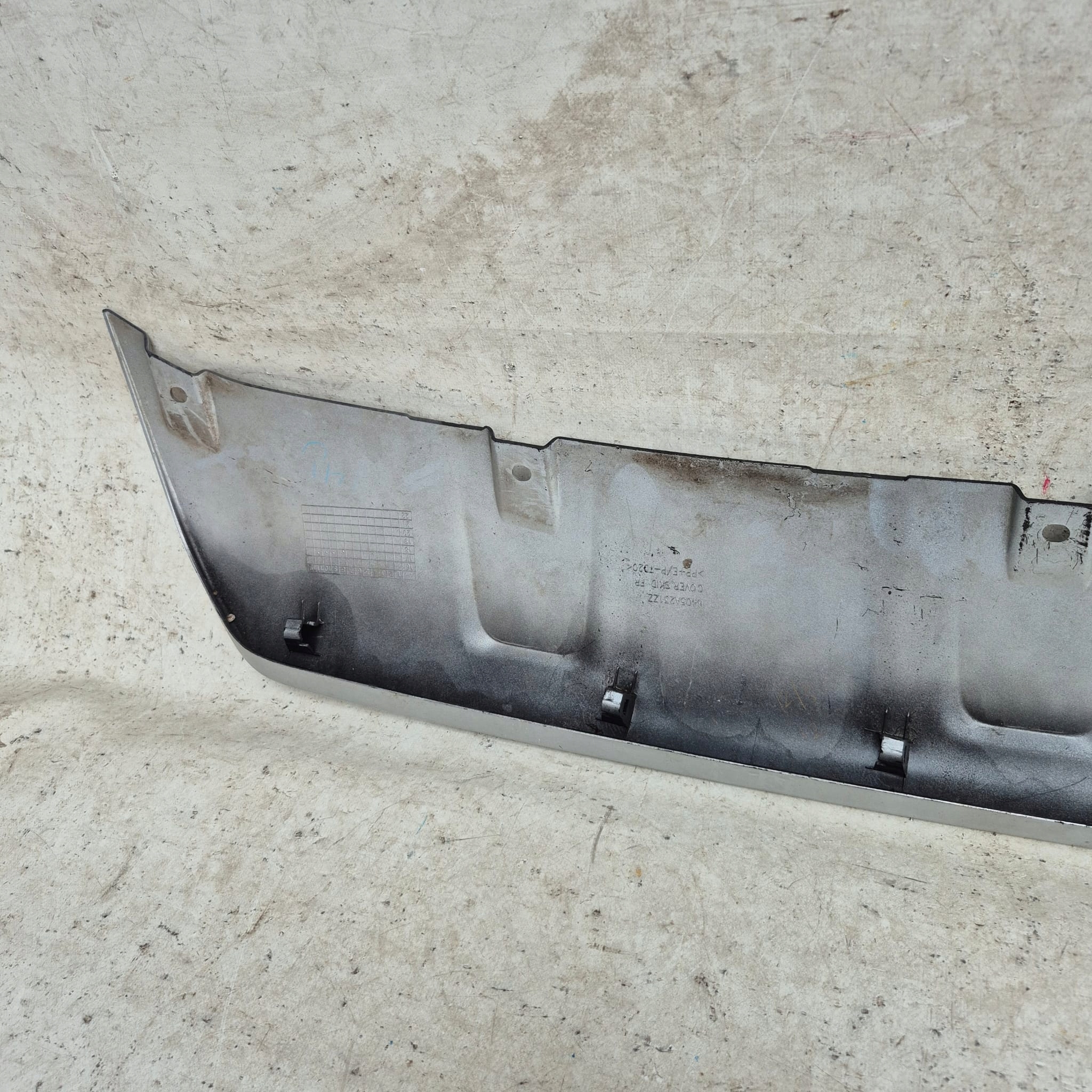 MITSUBISHI ECLIPSE CROSS 18-20 DOL accessori spoiler Paraurti Anteriore