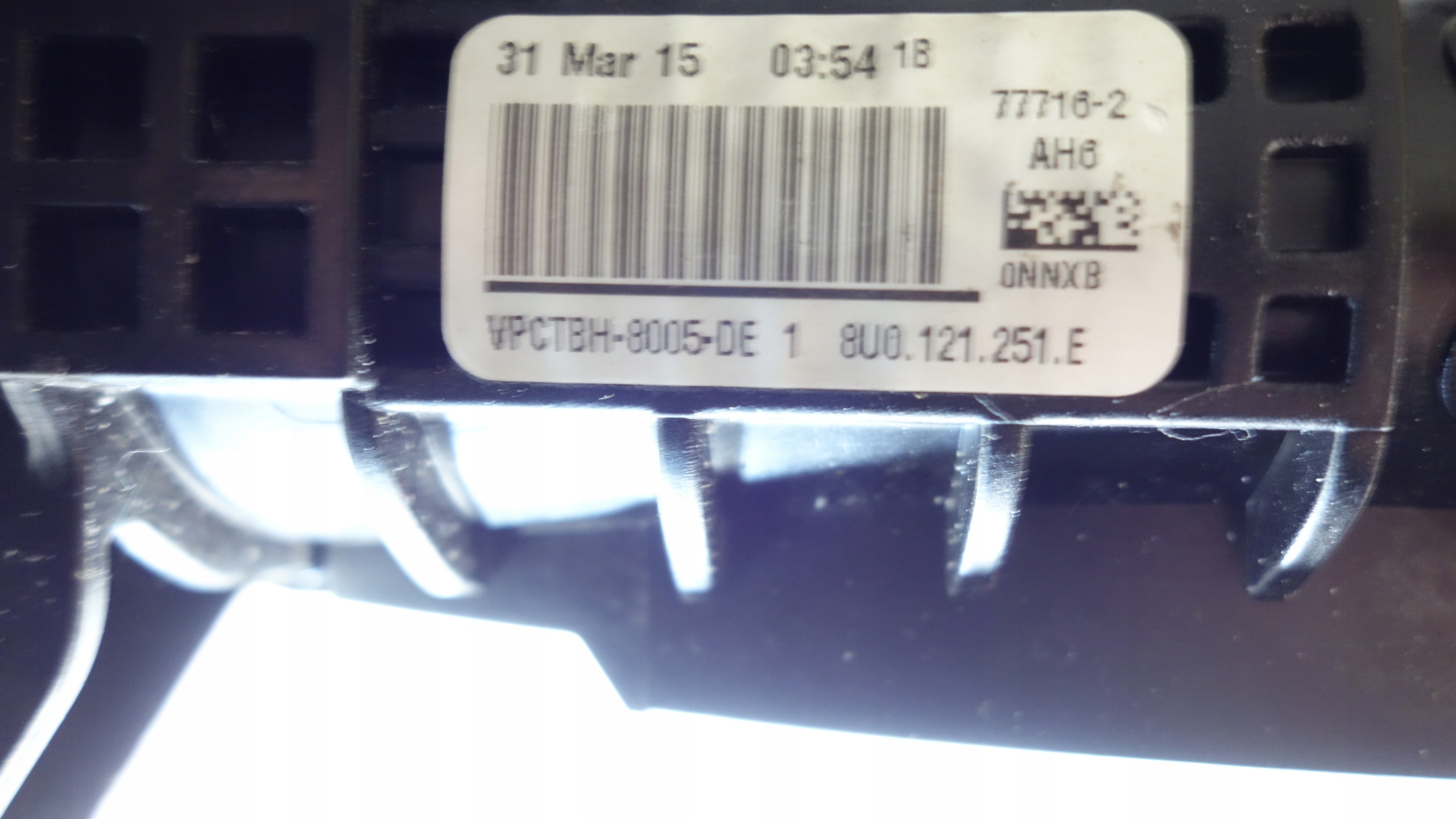 water cooler AUDI RSQ3 Q3 8U0 8U0121251E