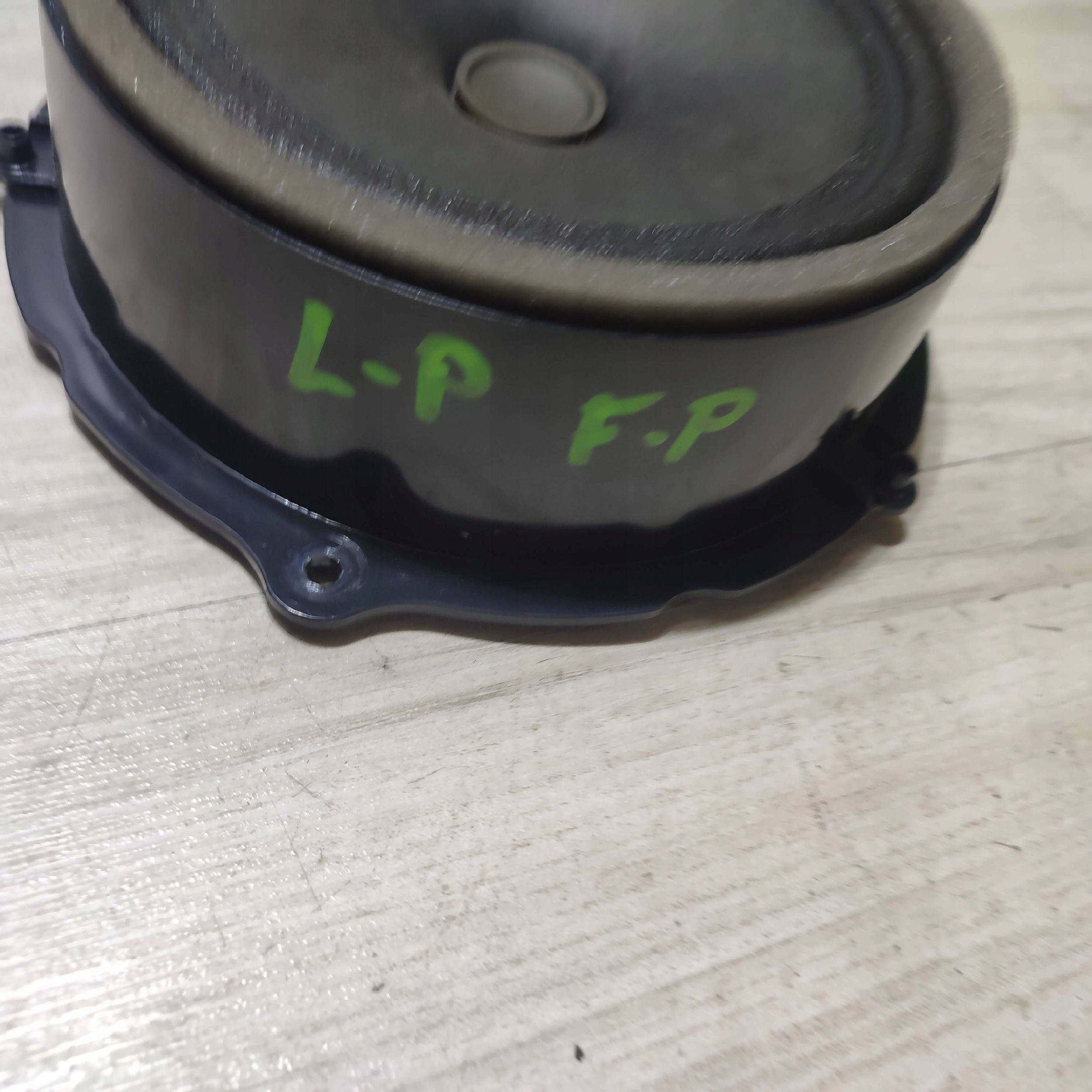 speaker door przednich front side left Jaguar F-Pace GX7318808DC