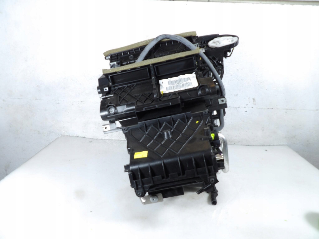 FORD C-MAX II MK2 1.0EBOOST ohřívač AV6N-19B555-TD