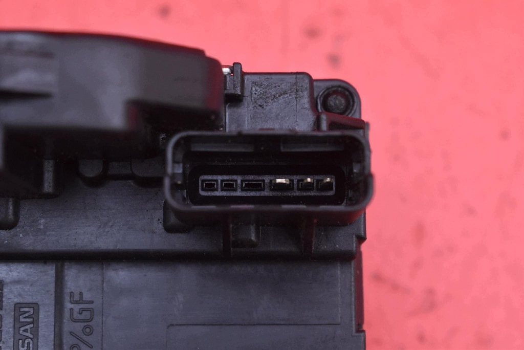 lock door right front front EU NISSAN NOTE 2 II E12 12-16