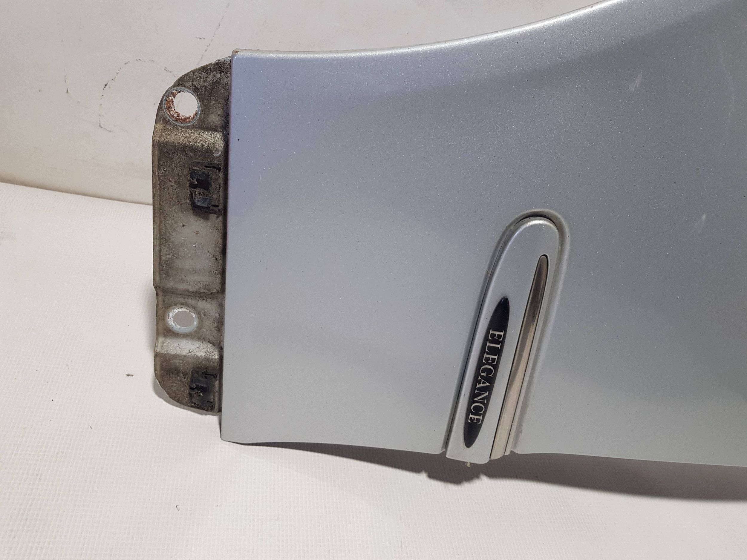fender front front left Mercedes CLK W209 775 C775