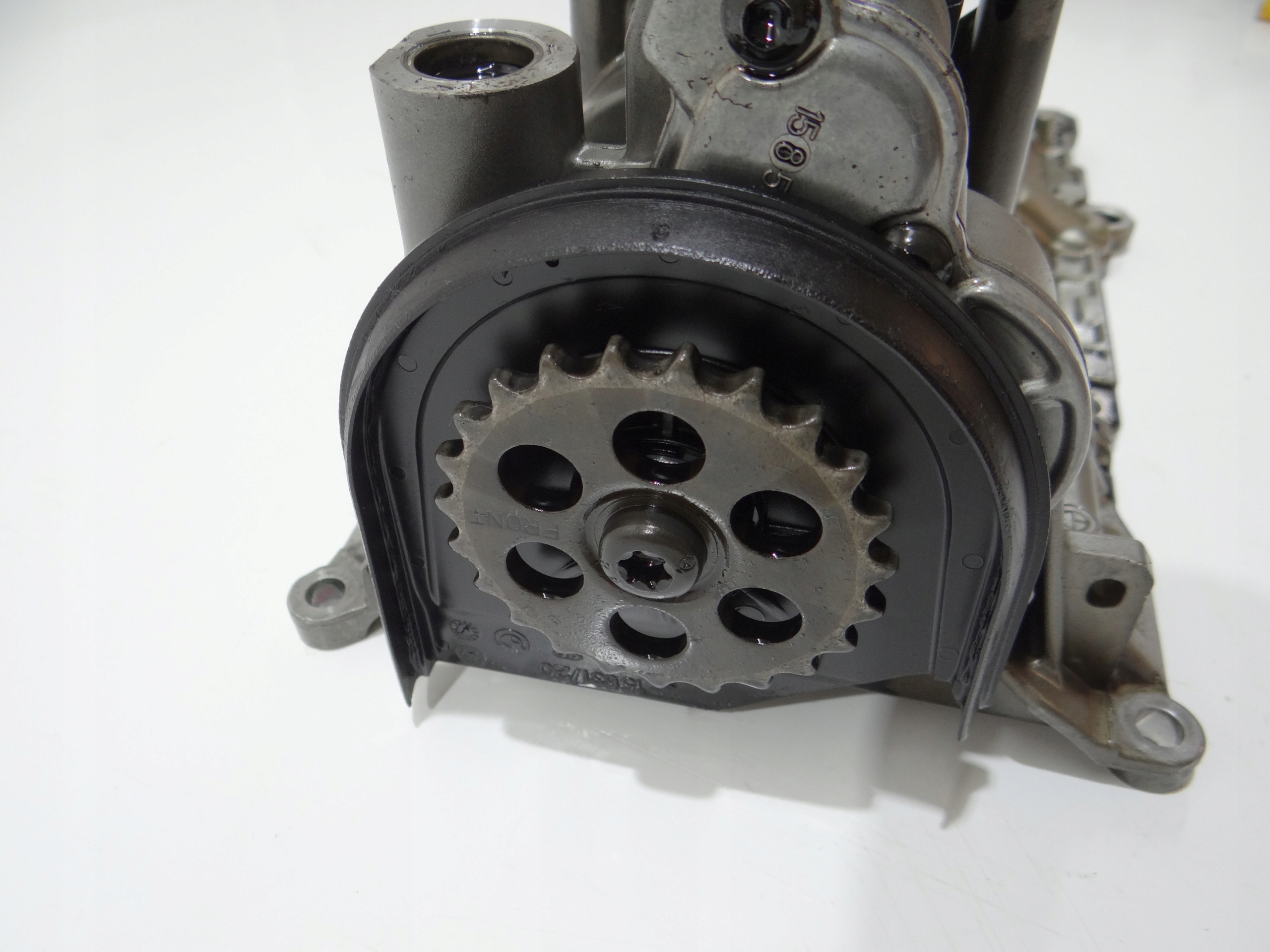 Ölpumpe BMW X1 E84 8508629