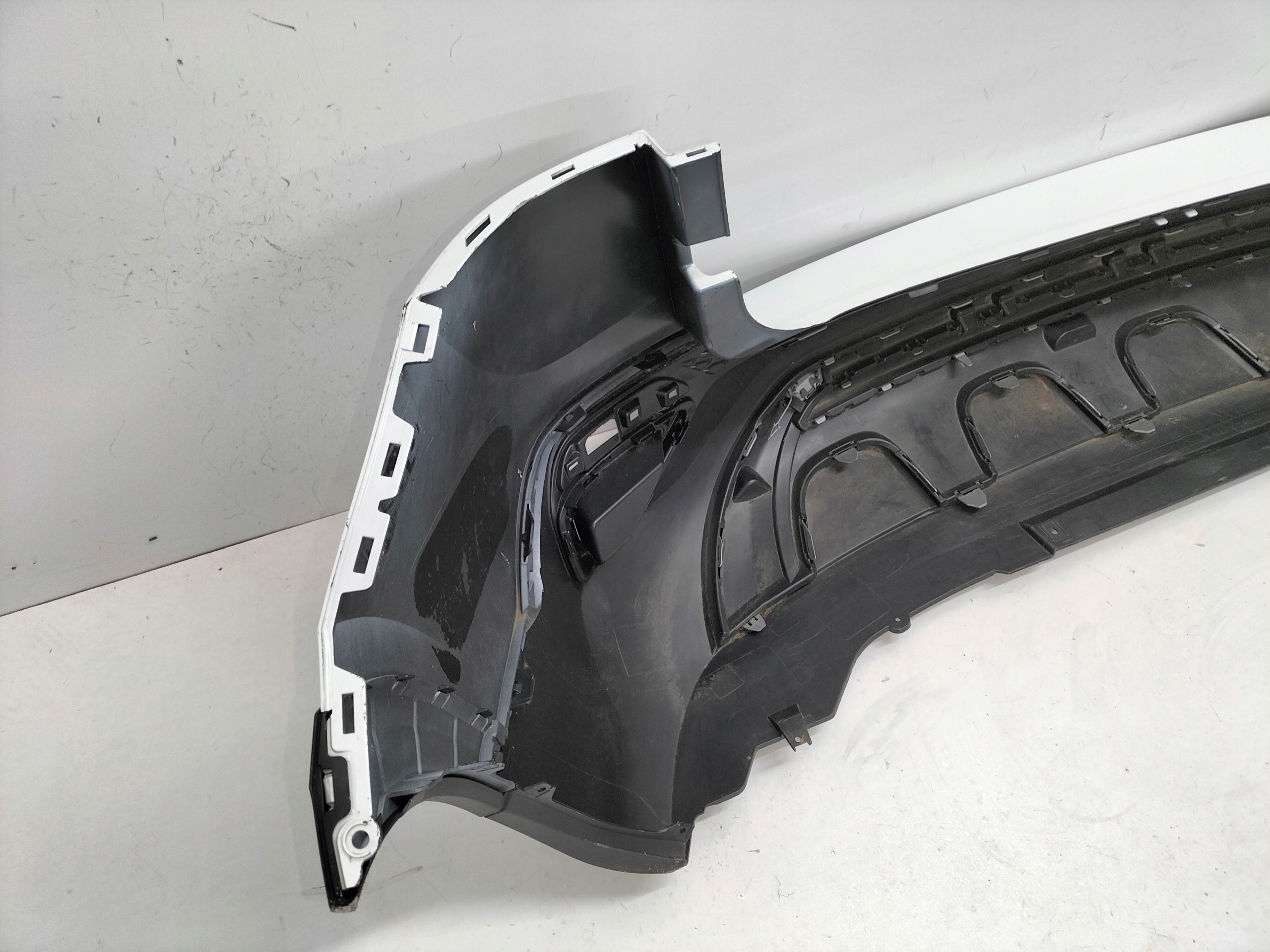 stoßstange hinten heck VW TAOS 20