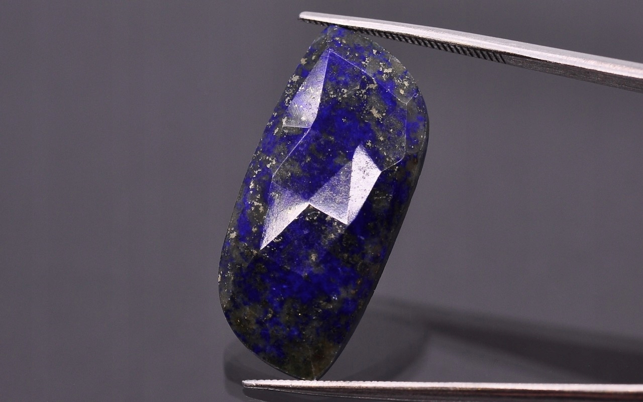 Lapis lazuli rozeta fantazijní 26x12,5 mm