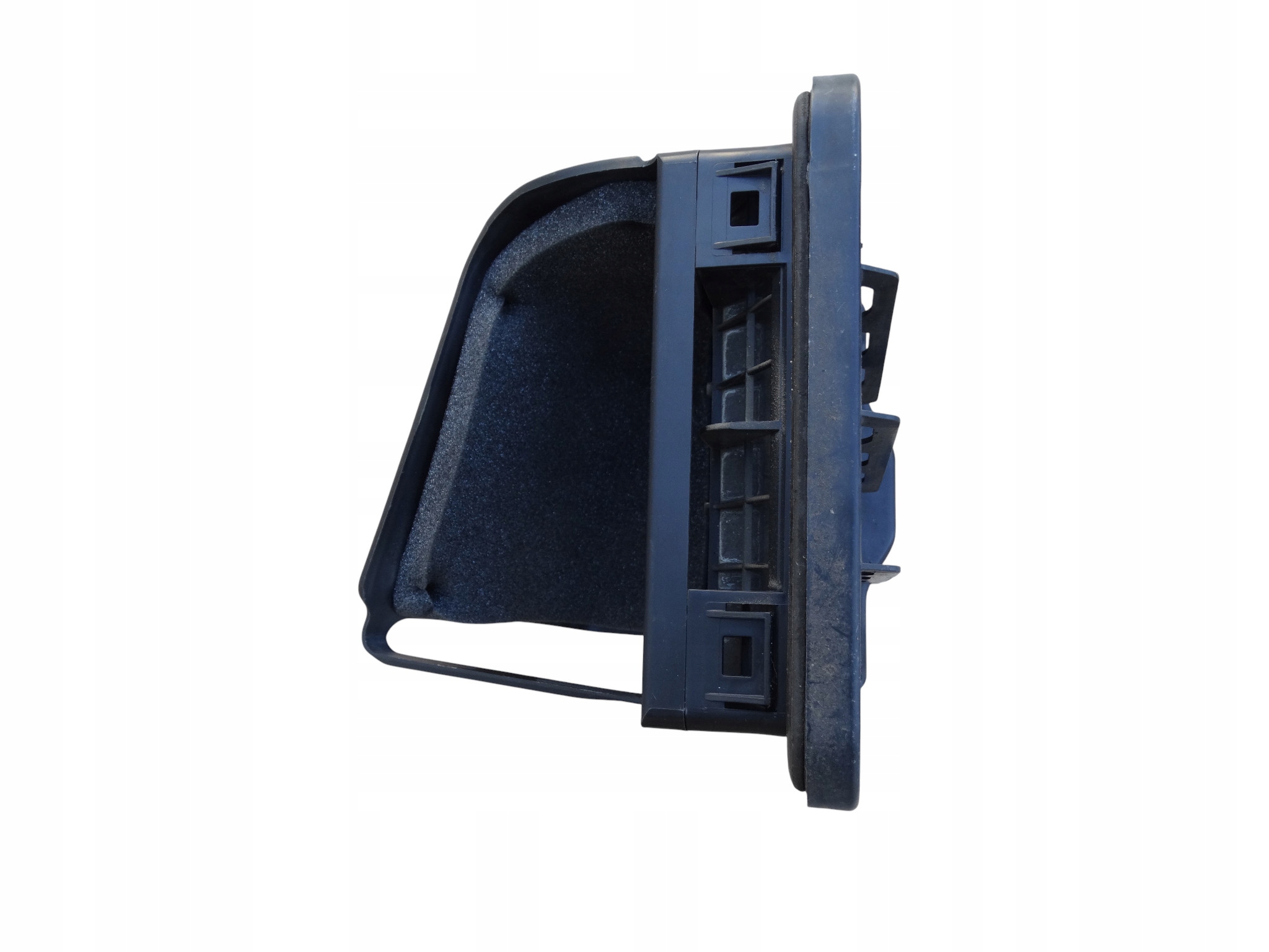 grid WENTYLACYJNA boot left rear part AUDI A7 4G SPORTBACK 10-18 original