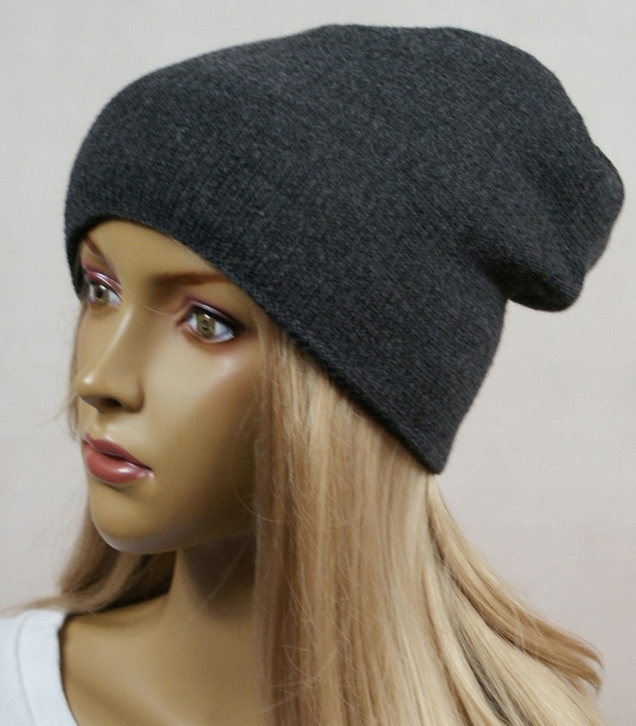 CZAPKA damska BEZ POMPONA Jesień/zima # 32 Kolor wielokolorowy