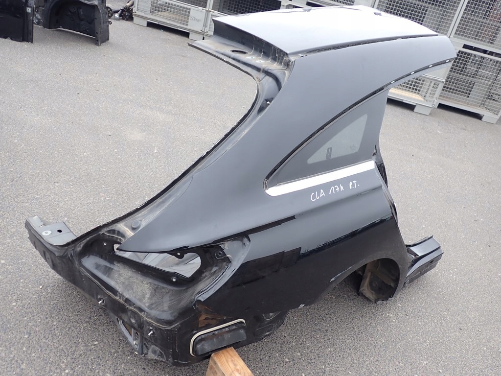 ĆWIARTKA BŁOTNIK PRAWY TYŁ EUROPA MERCEDES CLA X117 17R Typ samochodu Samochody osobowe