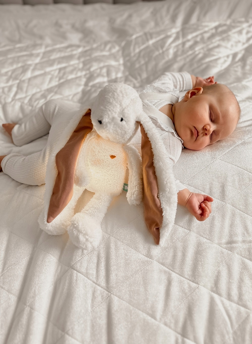 SZUMIŚ KRÓLIK PRZYTULANKA DLA DZIECI 5W1 LAMPKA MELODIE SZUMY Marka Szumisie