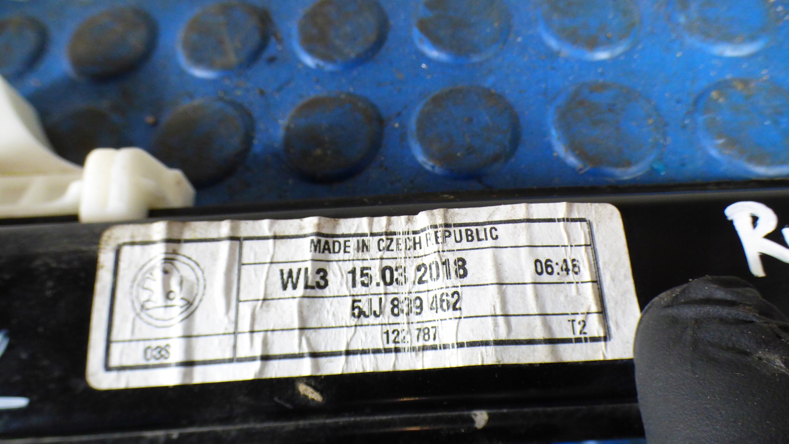 window regulator right rear part 5JJ839462 SKODA RAPID