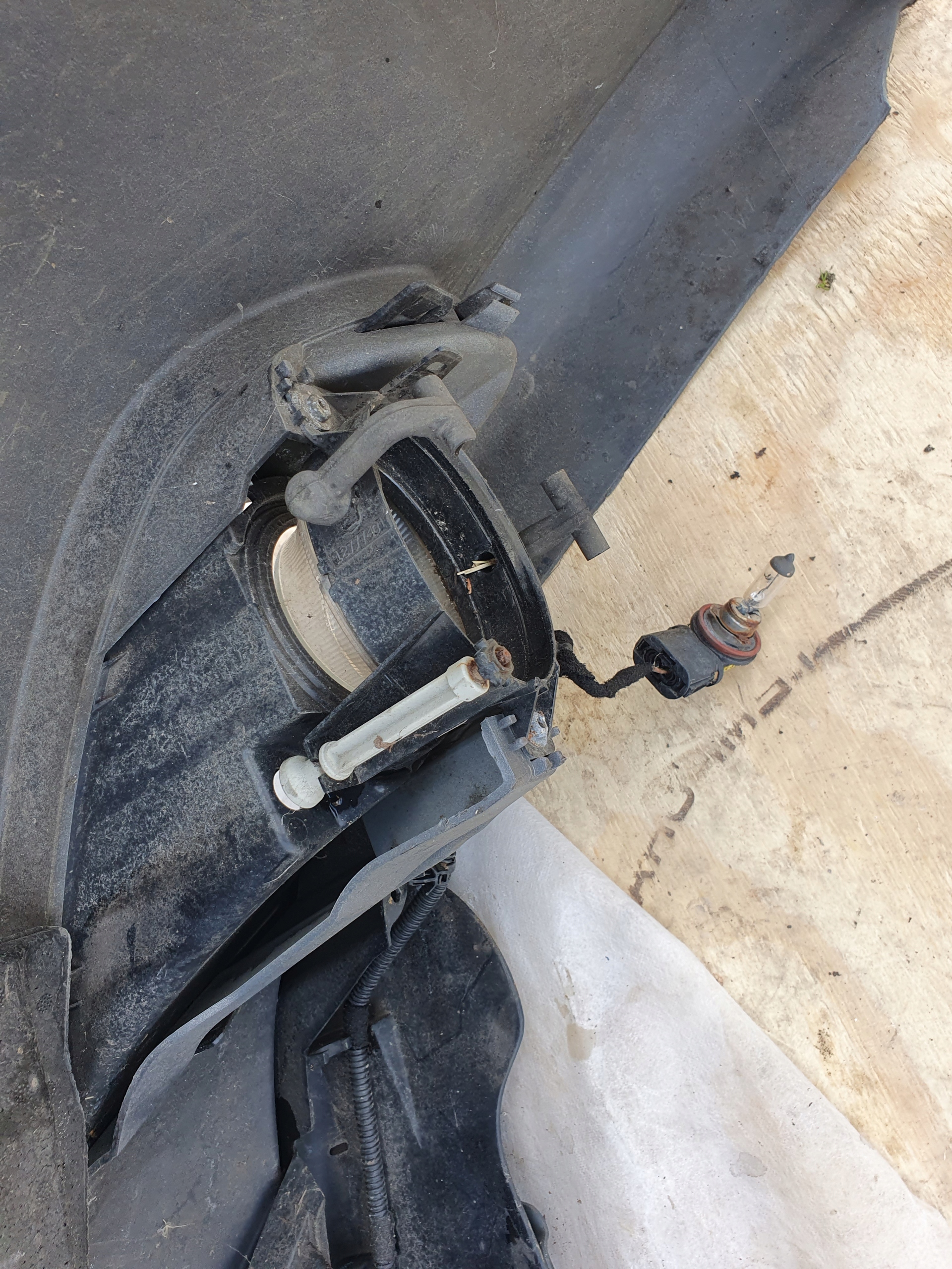 Saab 93 9-3 Lift 07- front bumper front