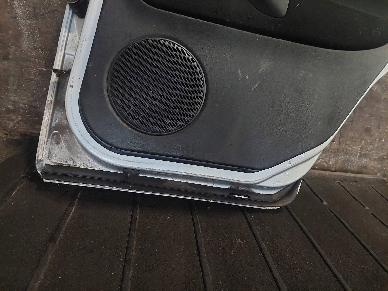 door complete right rear part VOLKSWAGEN BORA and LA7W
