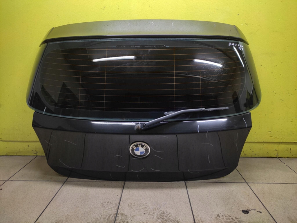 BMW 1 E87 boot door boot