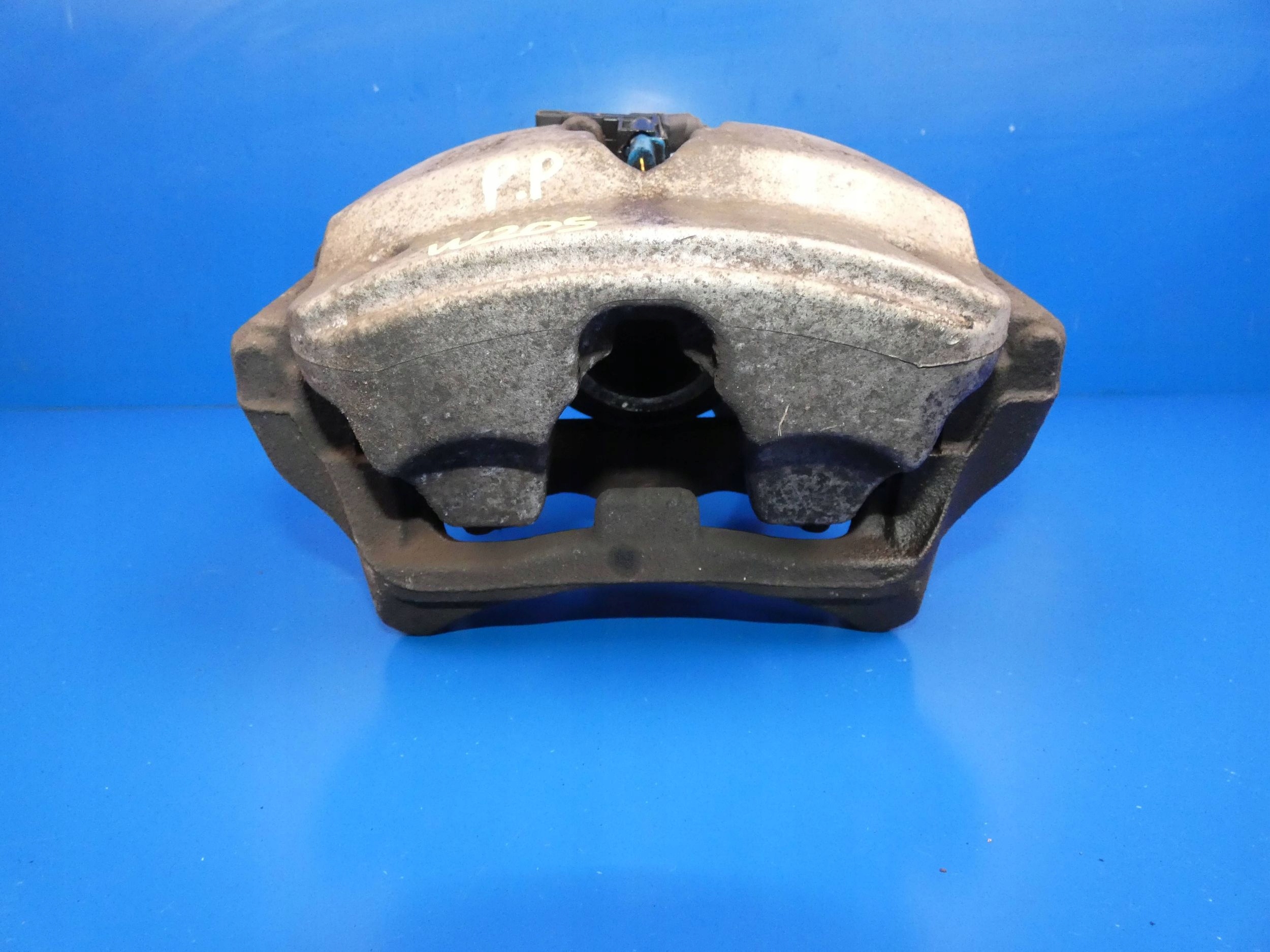 MERCEDES C KLASA W205 GLC W253 caliper brake right front front