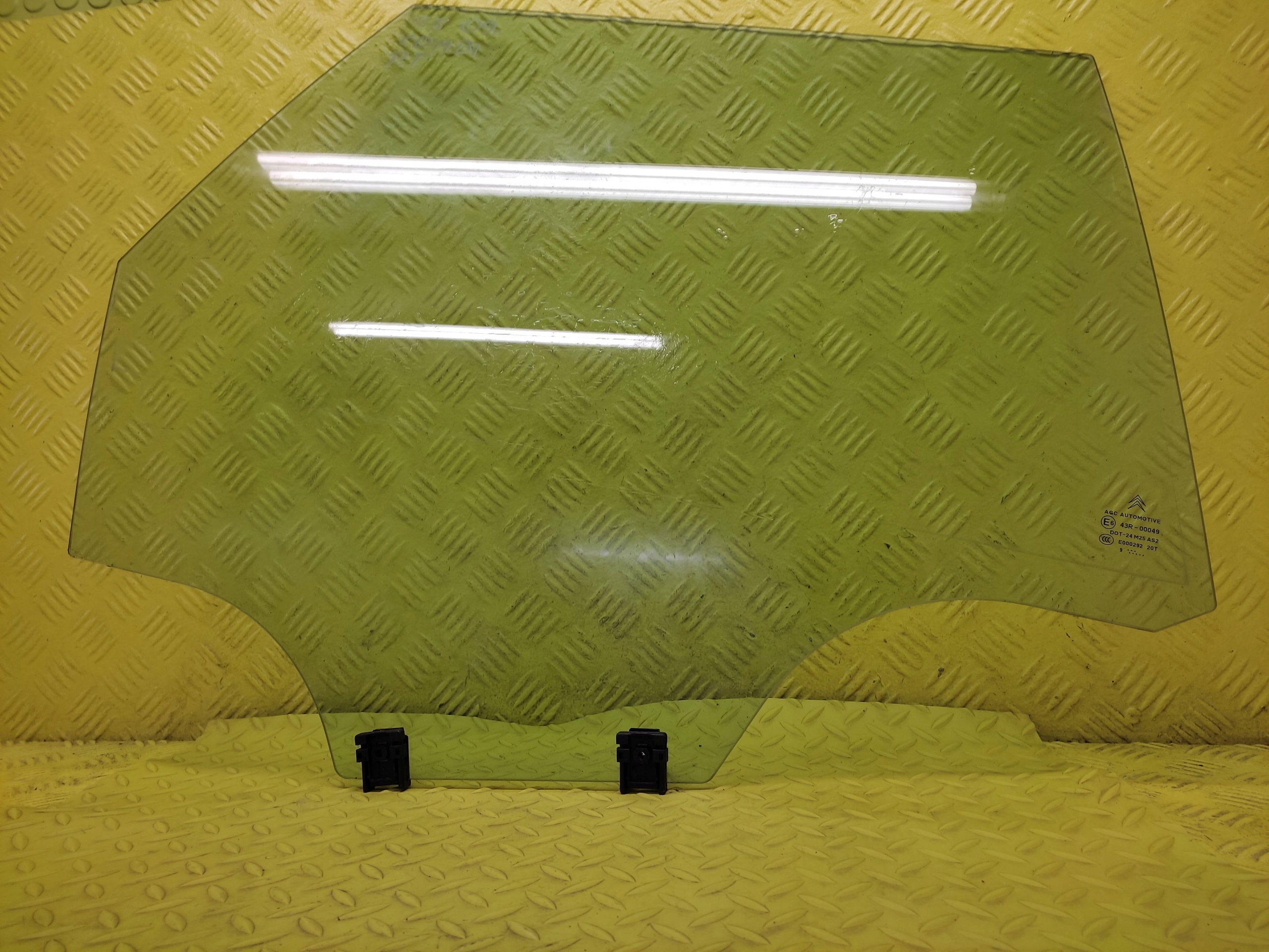 CITROEN C5 III KOMBI window door right rear part