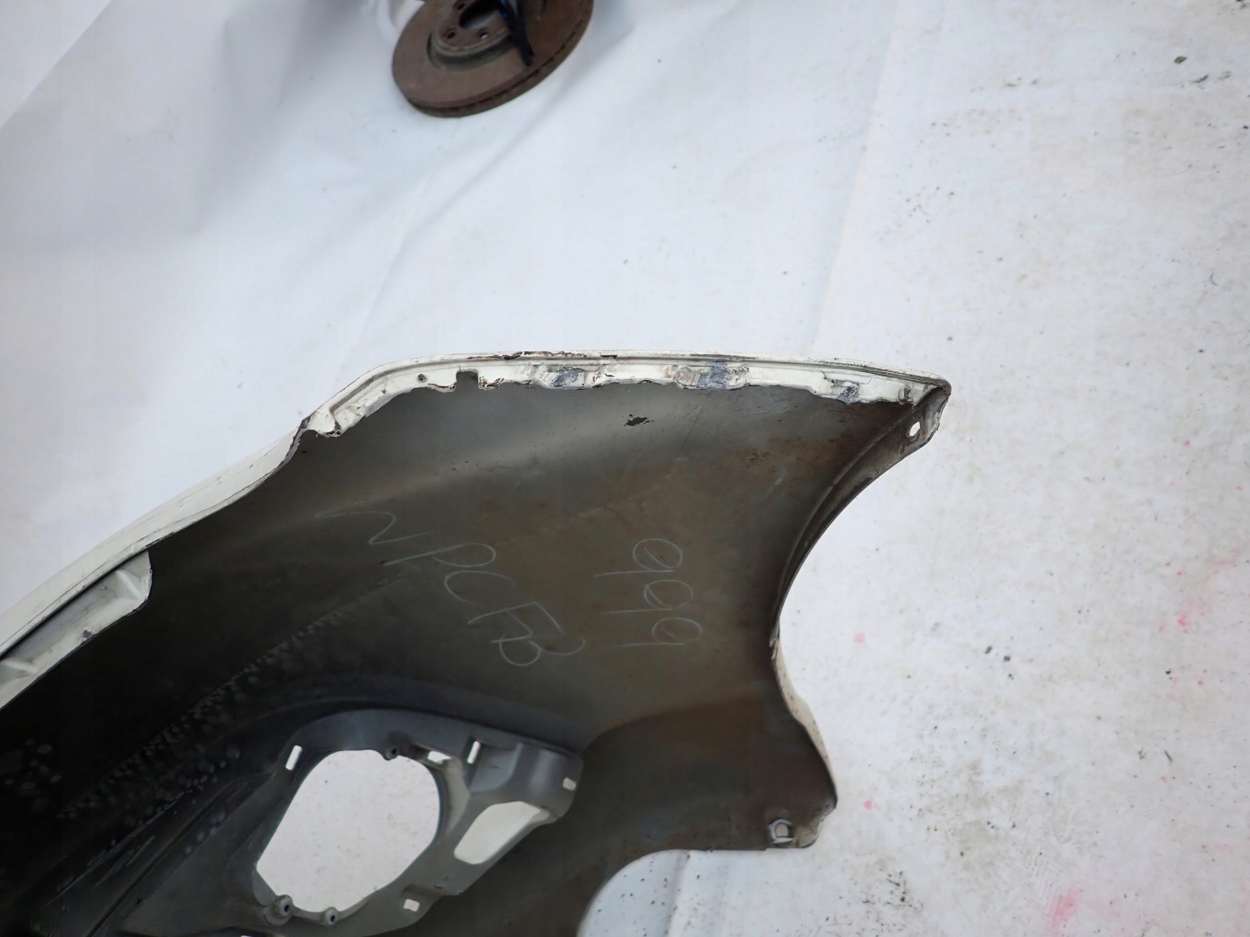 TOYOTA HILUX VIII 8 15-20 bumper front front washer