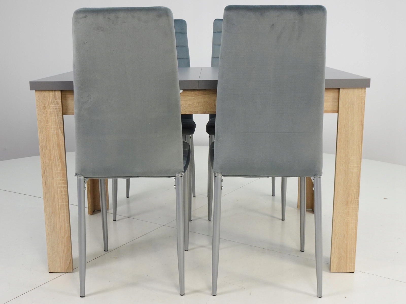 Stół ROZKŁADANY SONOMA i 4 szare krzesła DO KUCHNI Kod producenta CH + C-2